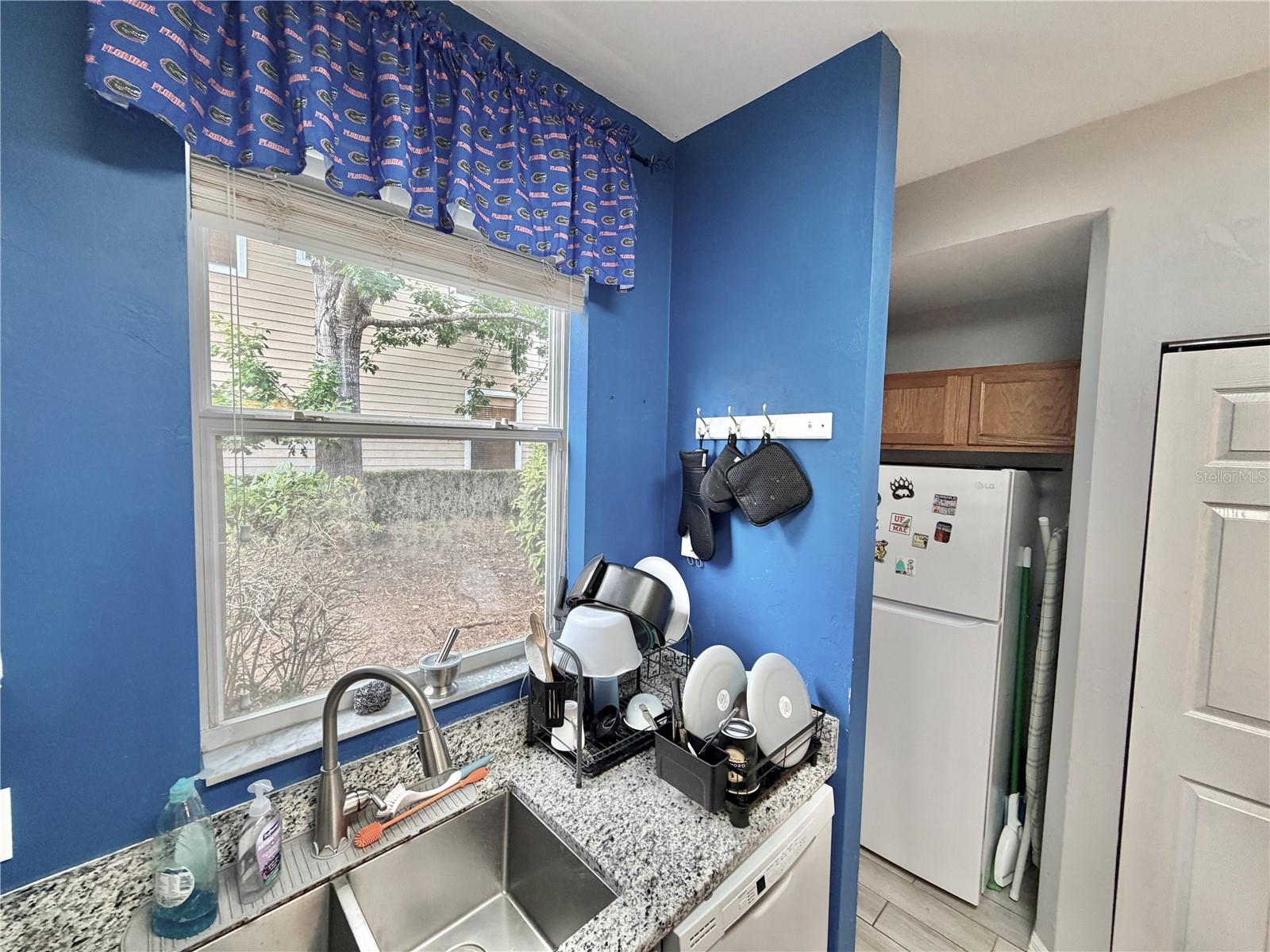 Image 12 of 26 For 3575 30th Way 121