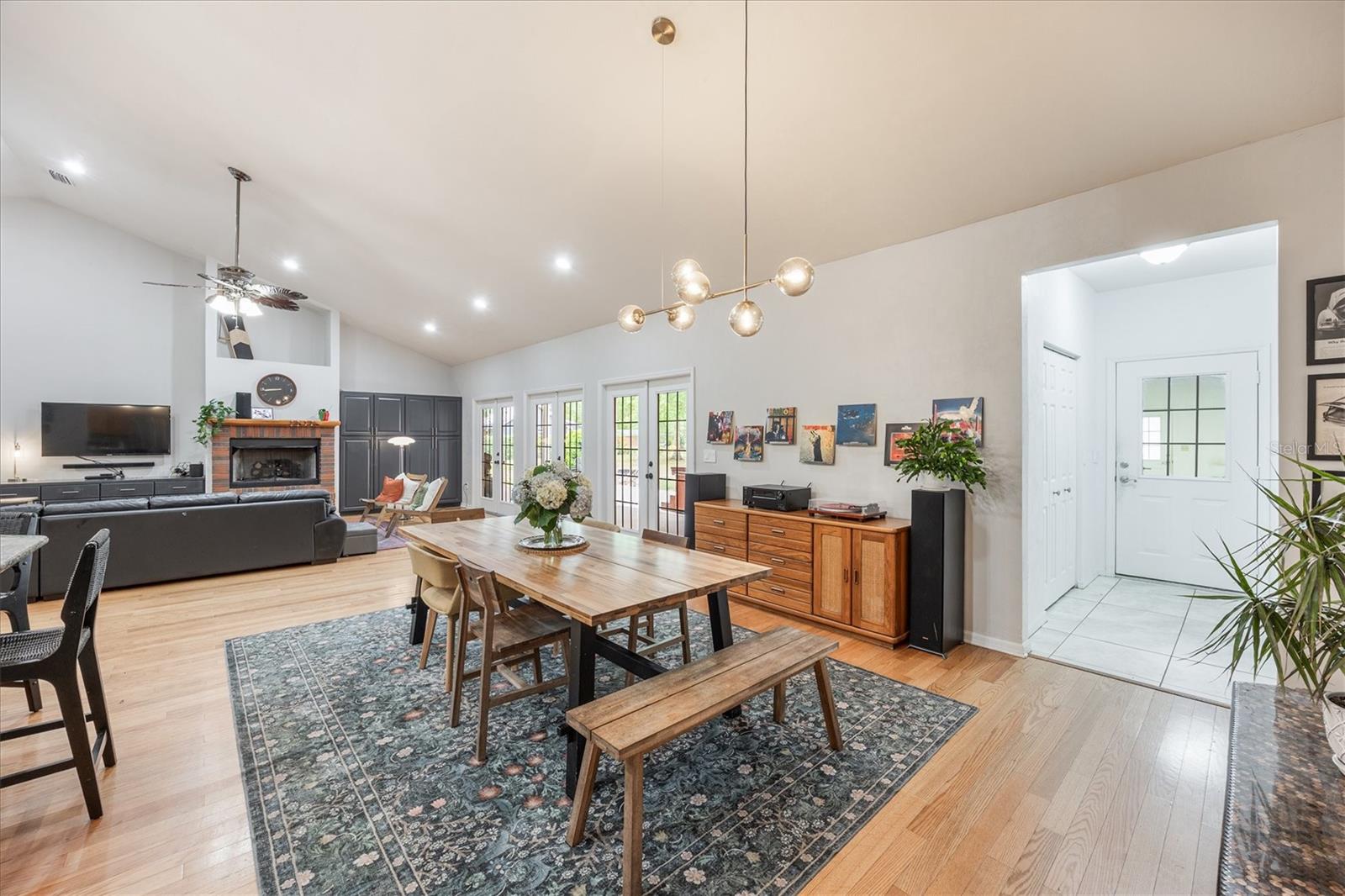 Image 14 of 90 For 9902 124th Terrace