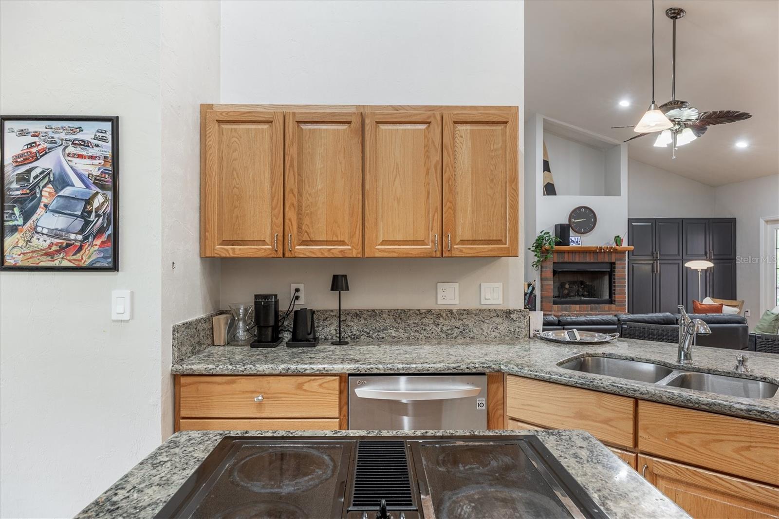 Image 17 of 90 For 9902 124th Terrace