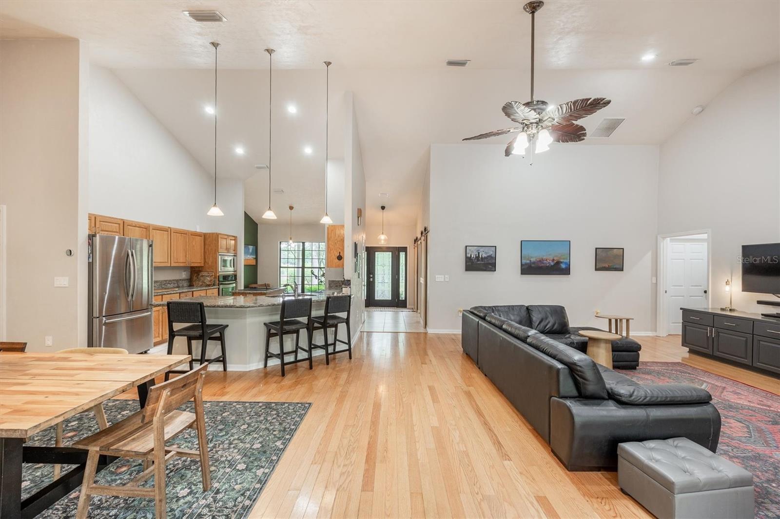 Image 2 of 90 For 9902 124th Terrace