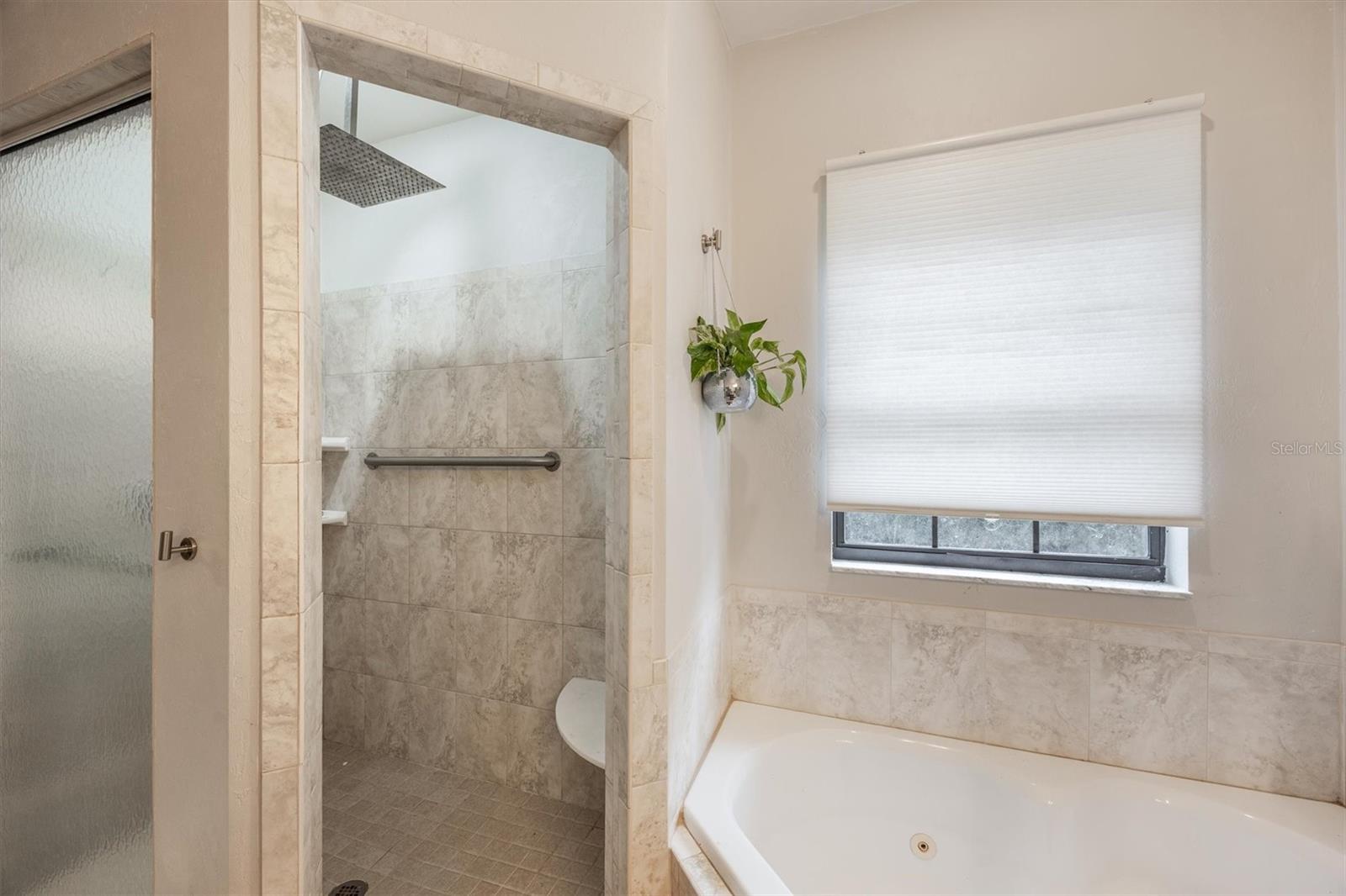 Image 30 of 90 For 9902 124th Terrace