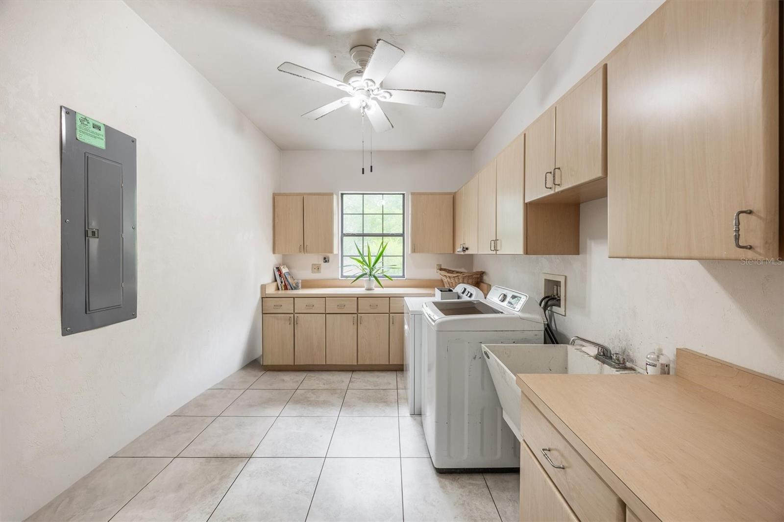 Image 47 of 90 For 9902 124th Terrace
