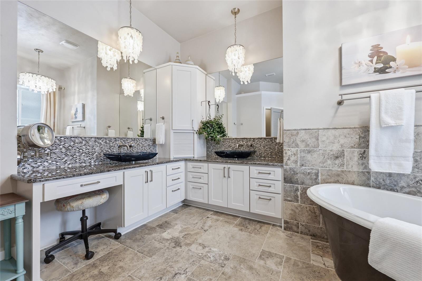 Image 21 of 63 For 742 132nd Drive