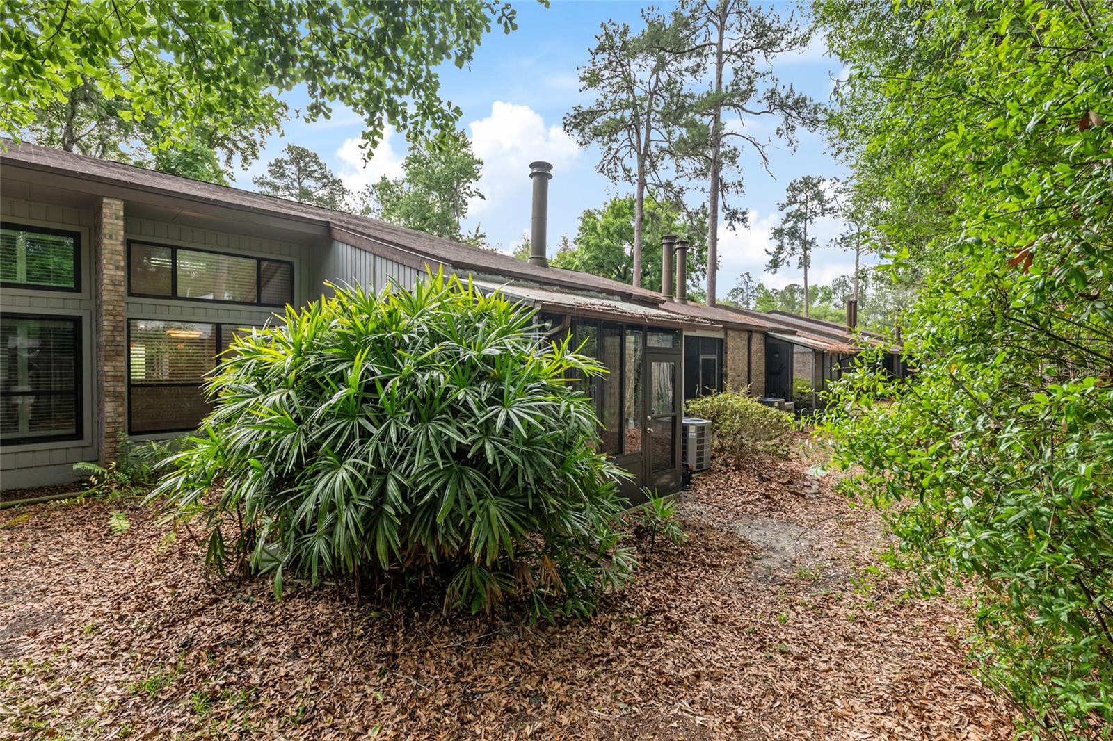 Image 29 of 40 For 2738 39th Drive