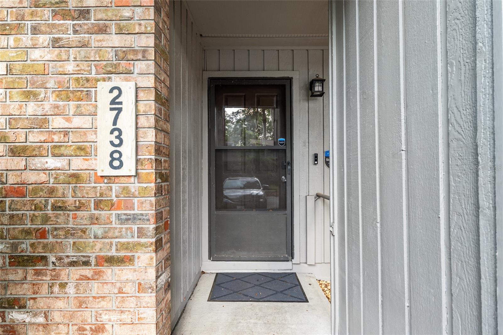 Image 4 of 40 For 2738 39th Drive