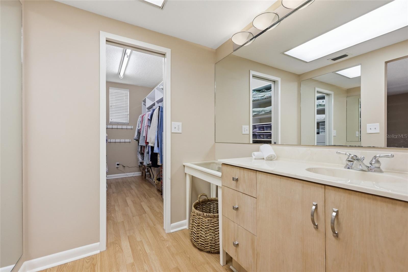 Image 15 of 34 For 1719 23rd Avenue 3e