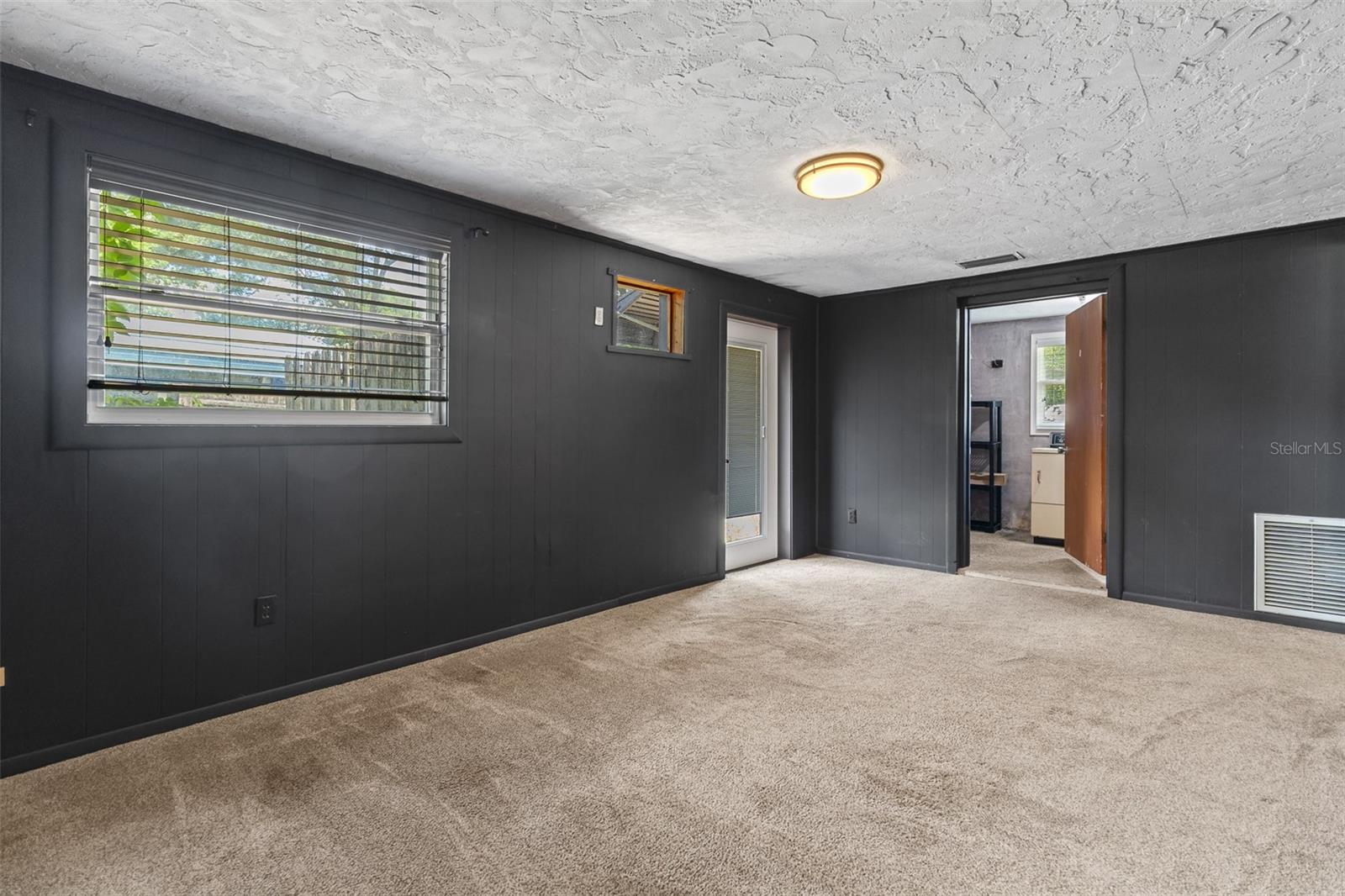 Image 25 of 41 For 17351 243rd Street