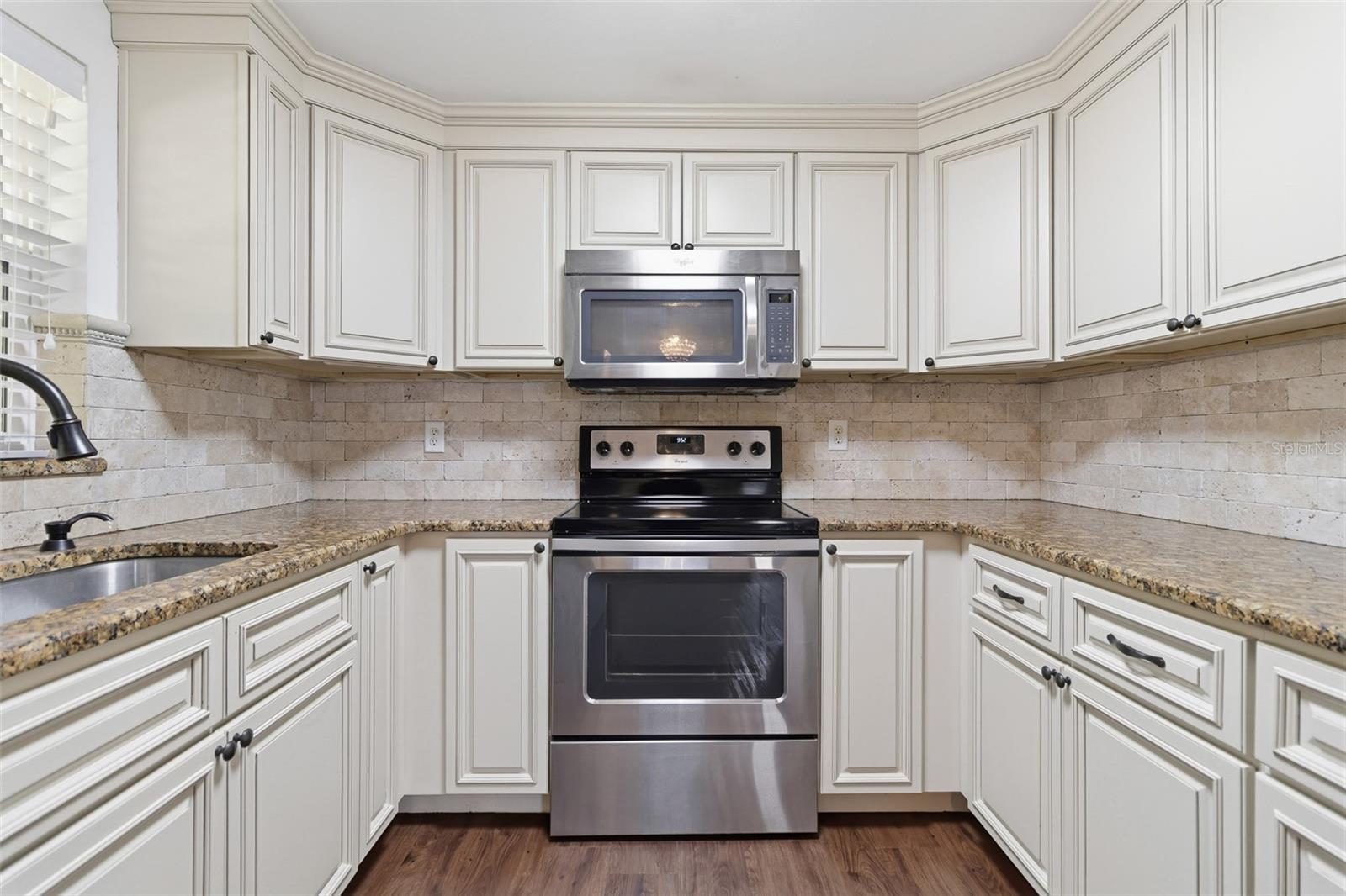 Image 31 of 41 For 17351 243rd Street