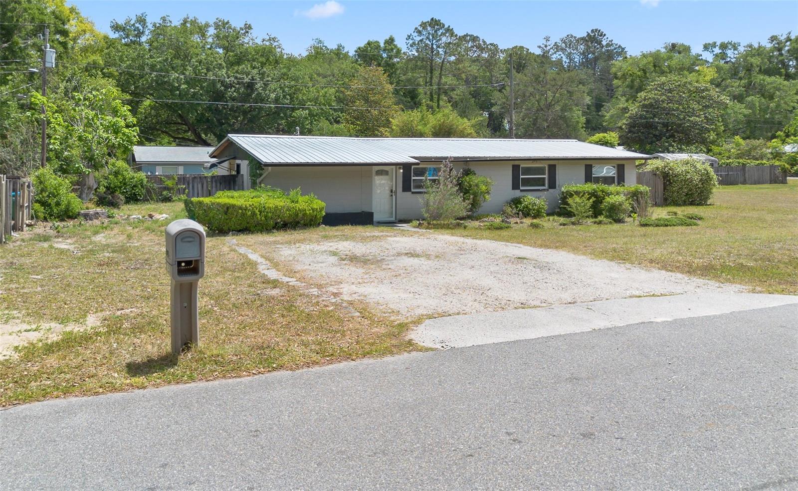 Image 7 of 41 For 17351 243rd Street