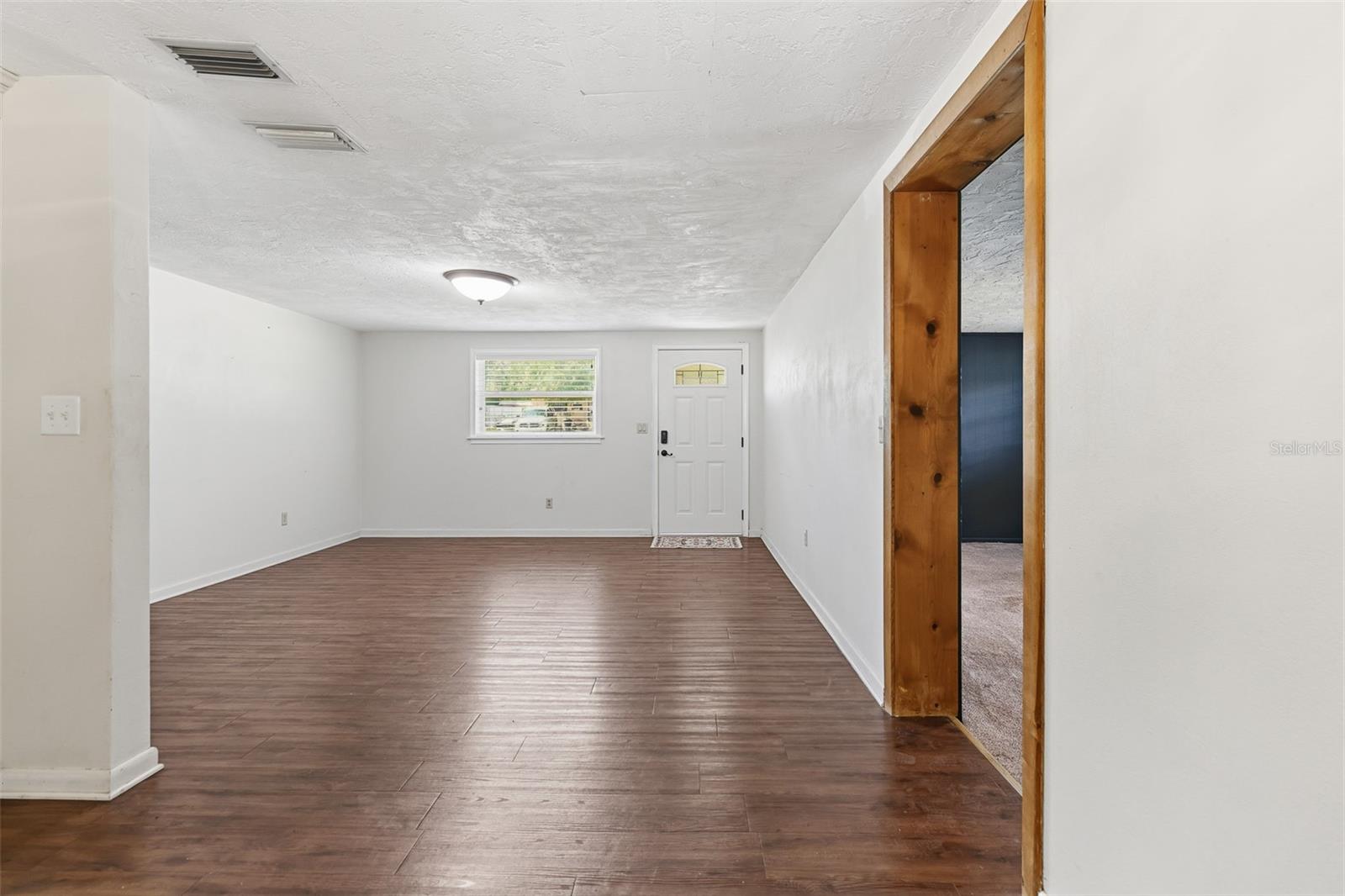 Image 9 of 41 For 17351 243rd Street