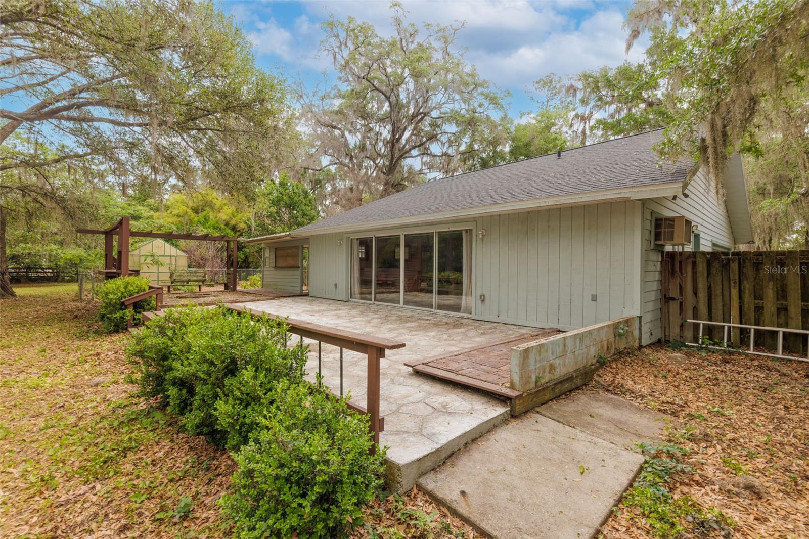 Image 34 of 41 For 818 202nd Street