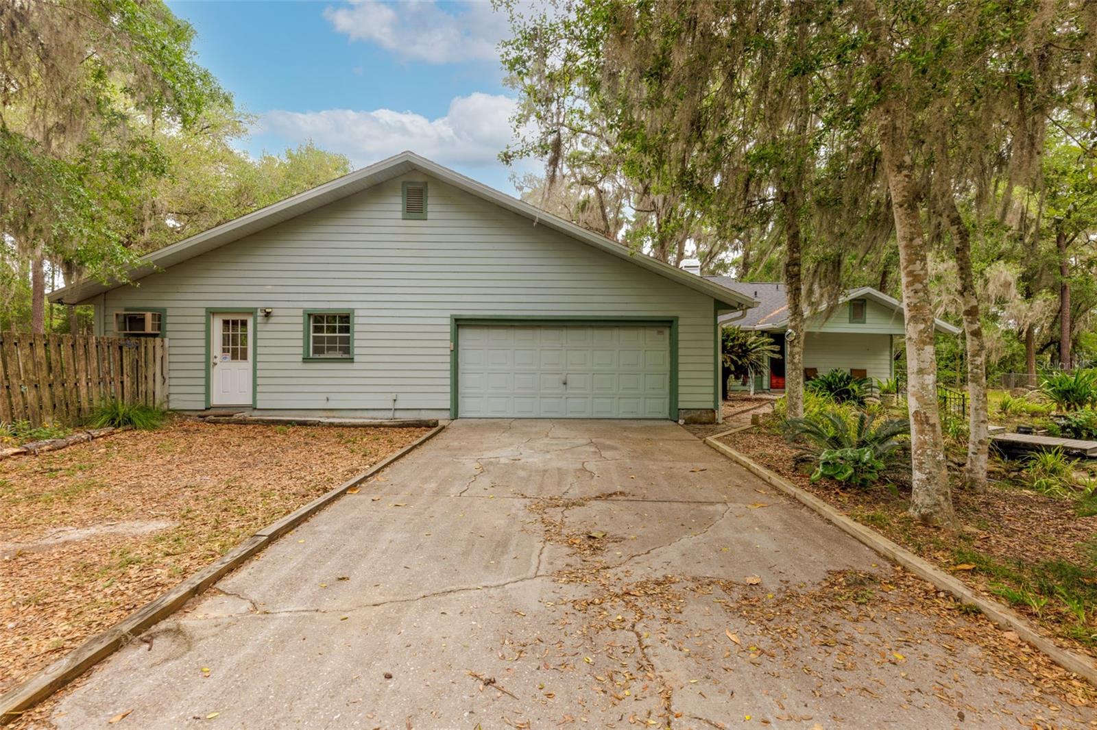 Image 35 of 41 For 818 202nd Street
