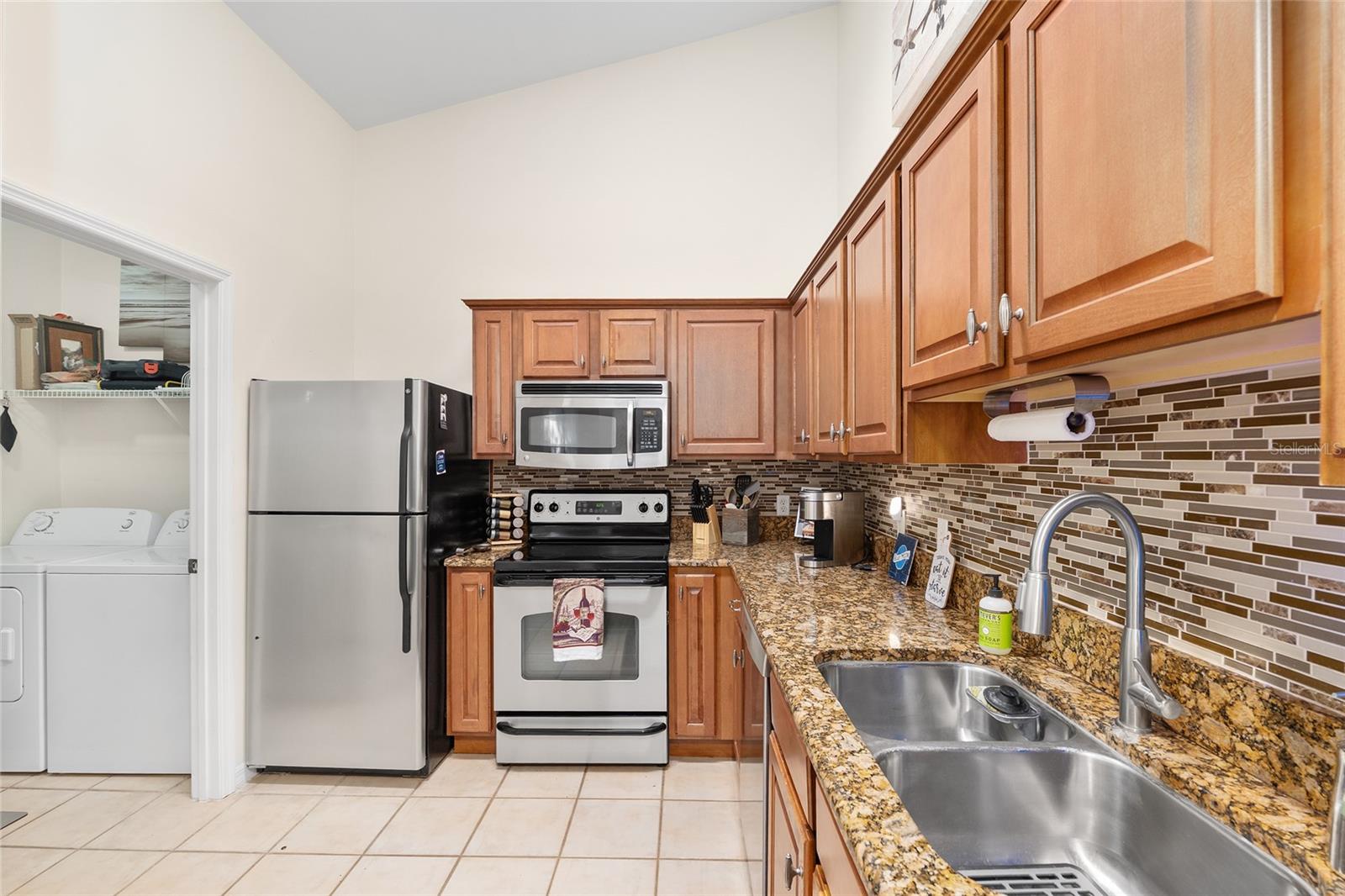 Image 17 of 41 For 4700 Archer Road 112