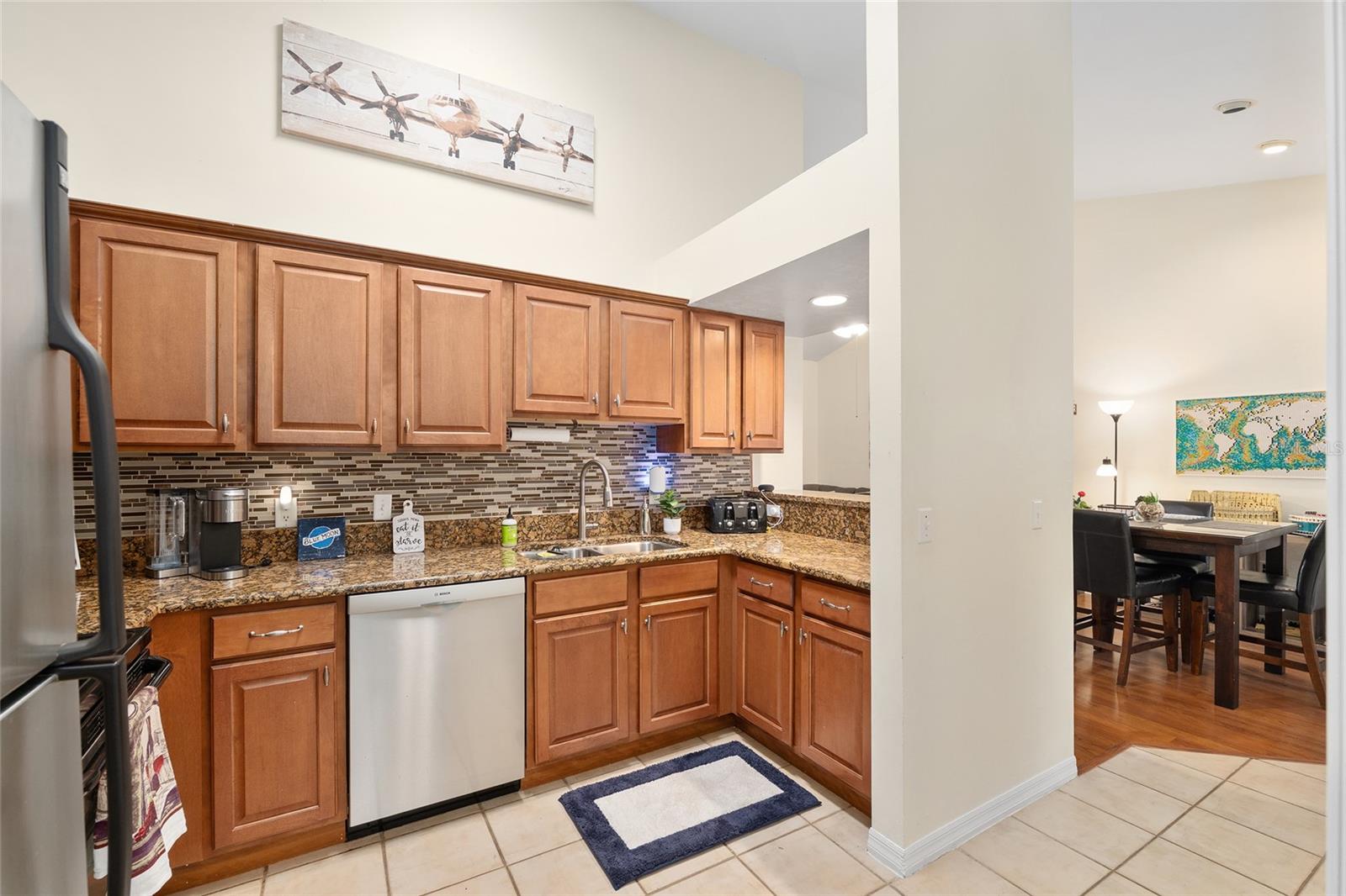 Image 20 of 41 For 4700 Archer Road 112