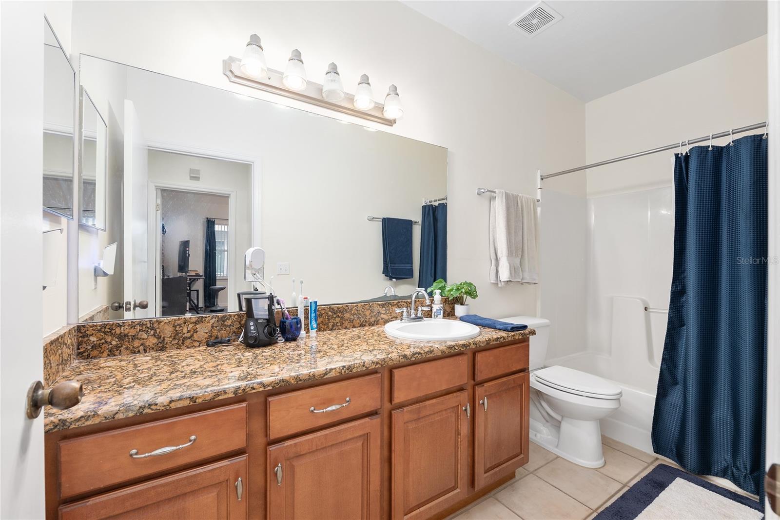 Image 26 of 41 For 4700 Archer Road 112