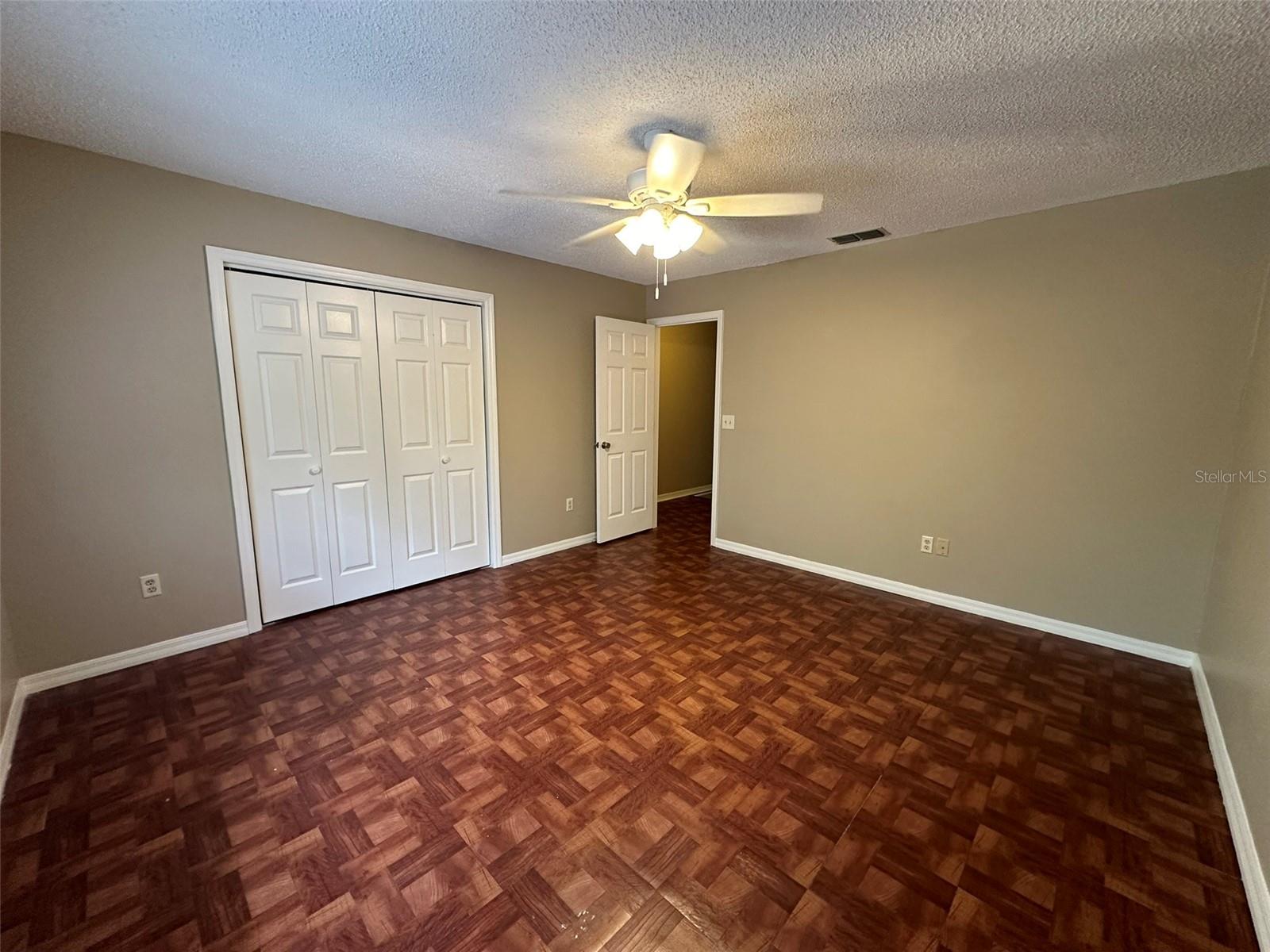 Image 15 of 21 For 2422 4th Terrace