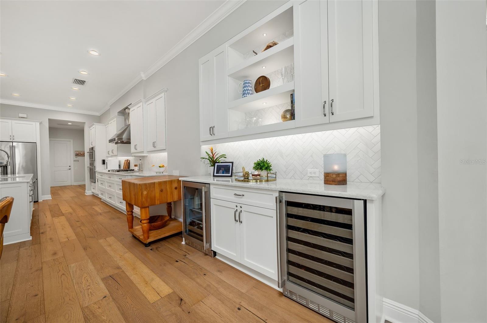 Listing photo id 15 for 3024 111th Way