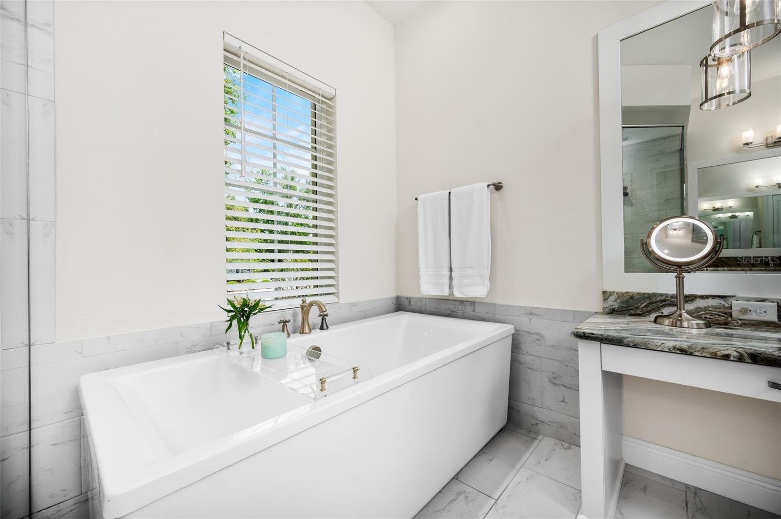 Listing photo id 28 for 3024 111th Way