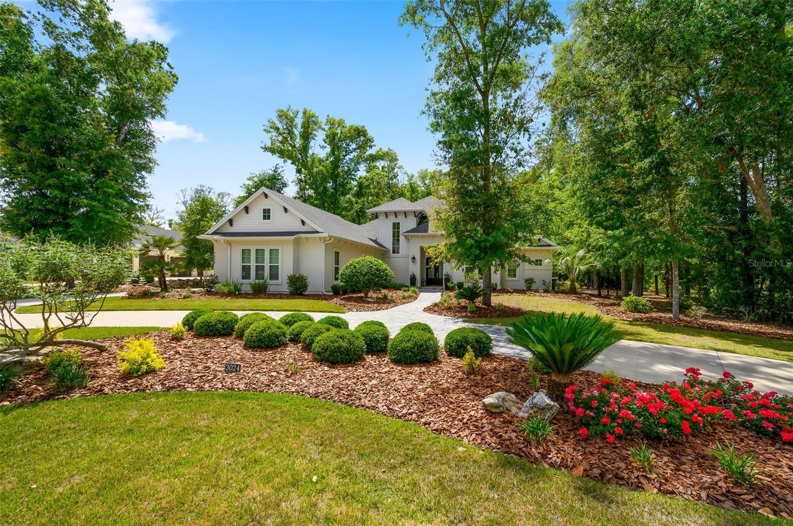 Listing photo id 2 for 3024 111th Way
