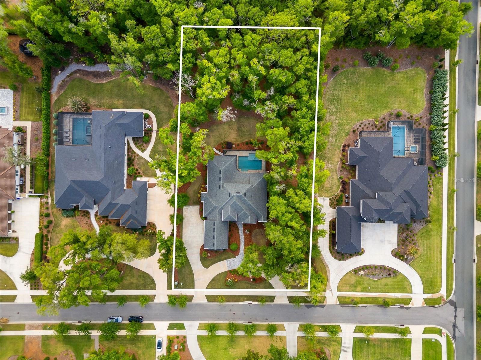 Listing photo id 4 for 3024 111th Way