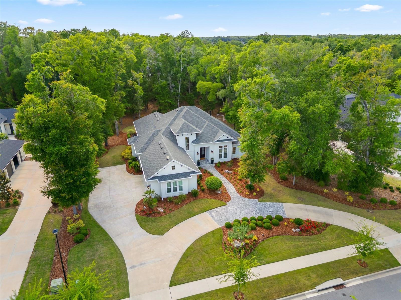 Listing photo id 6 for 3024 111th Way