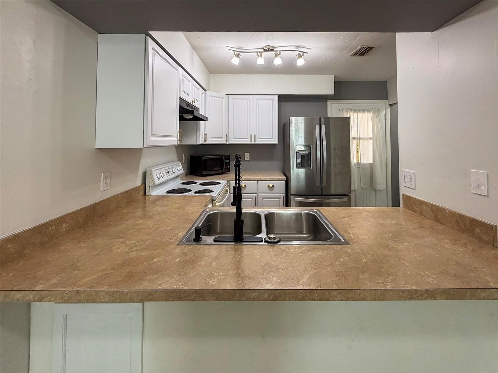 Image 11 of 23 For 2201 39th Drive