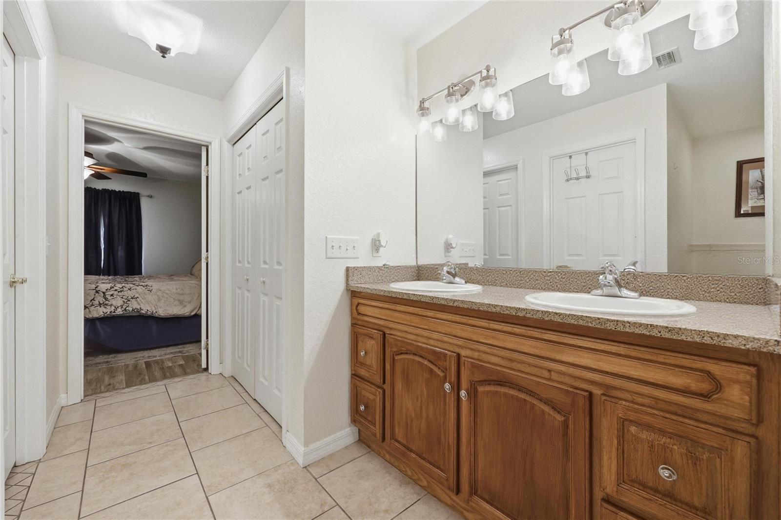 Listing photo id 20 for 399 899th Street