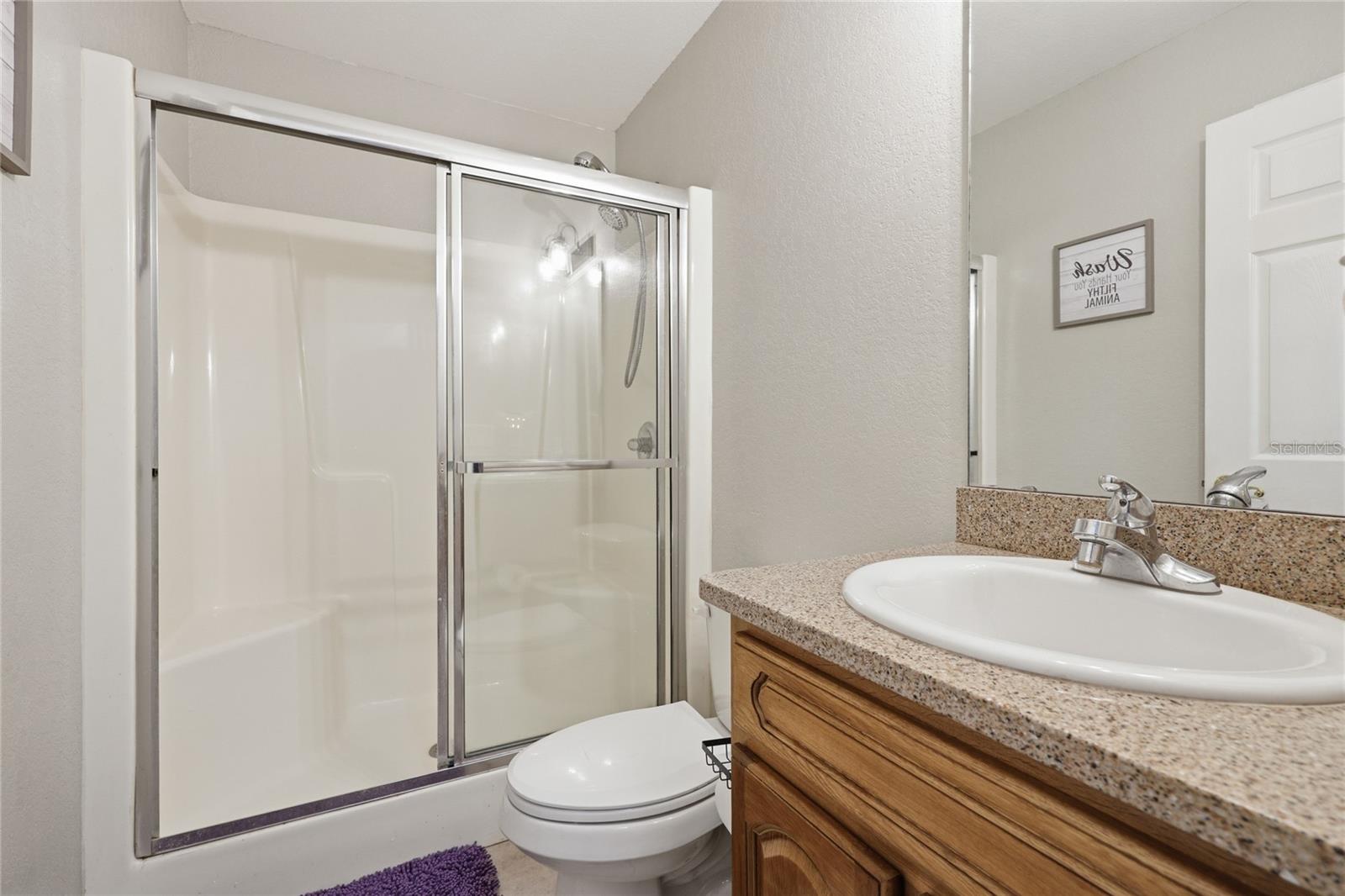 Listing photo id 30 for 399 899th Street