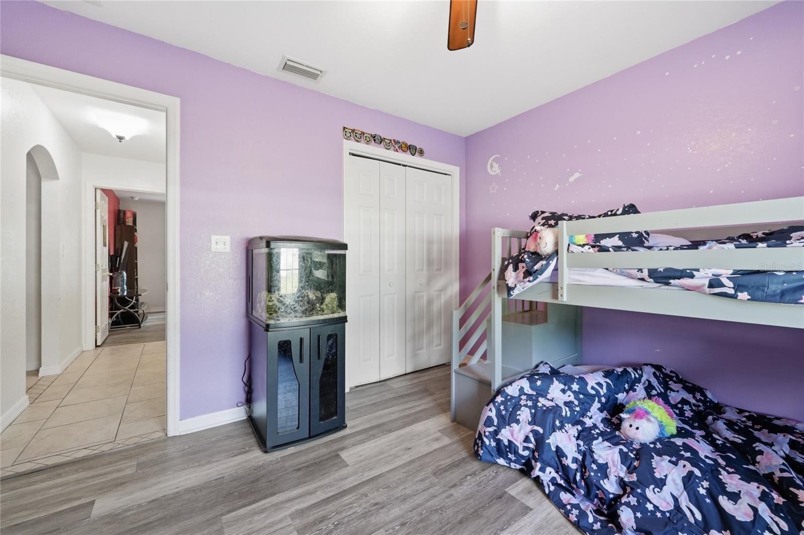 Listing photo id 34 for 399 899th Street