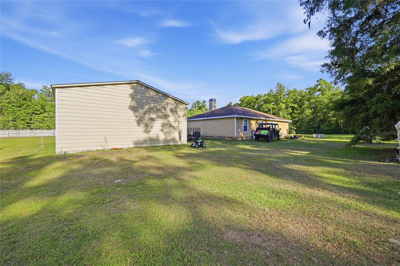 Listing photo id 39 for 399 899th Street
