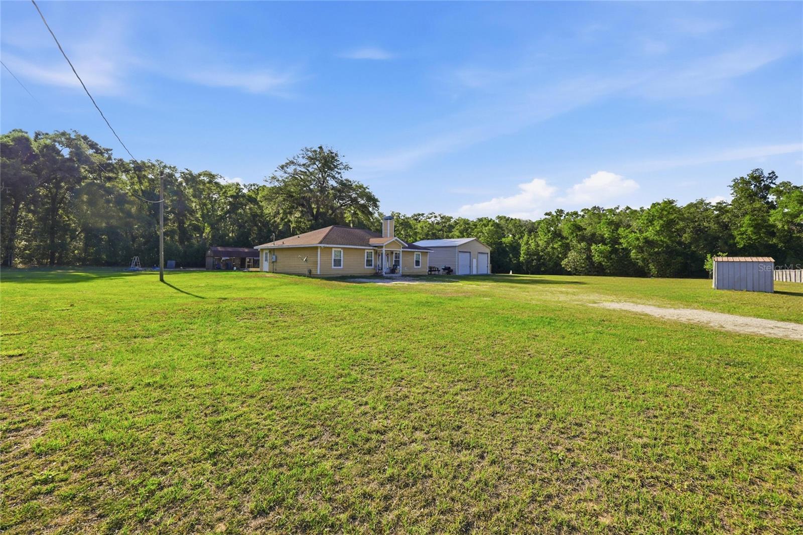 Listing photo id 46 for 399 899th Street