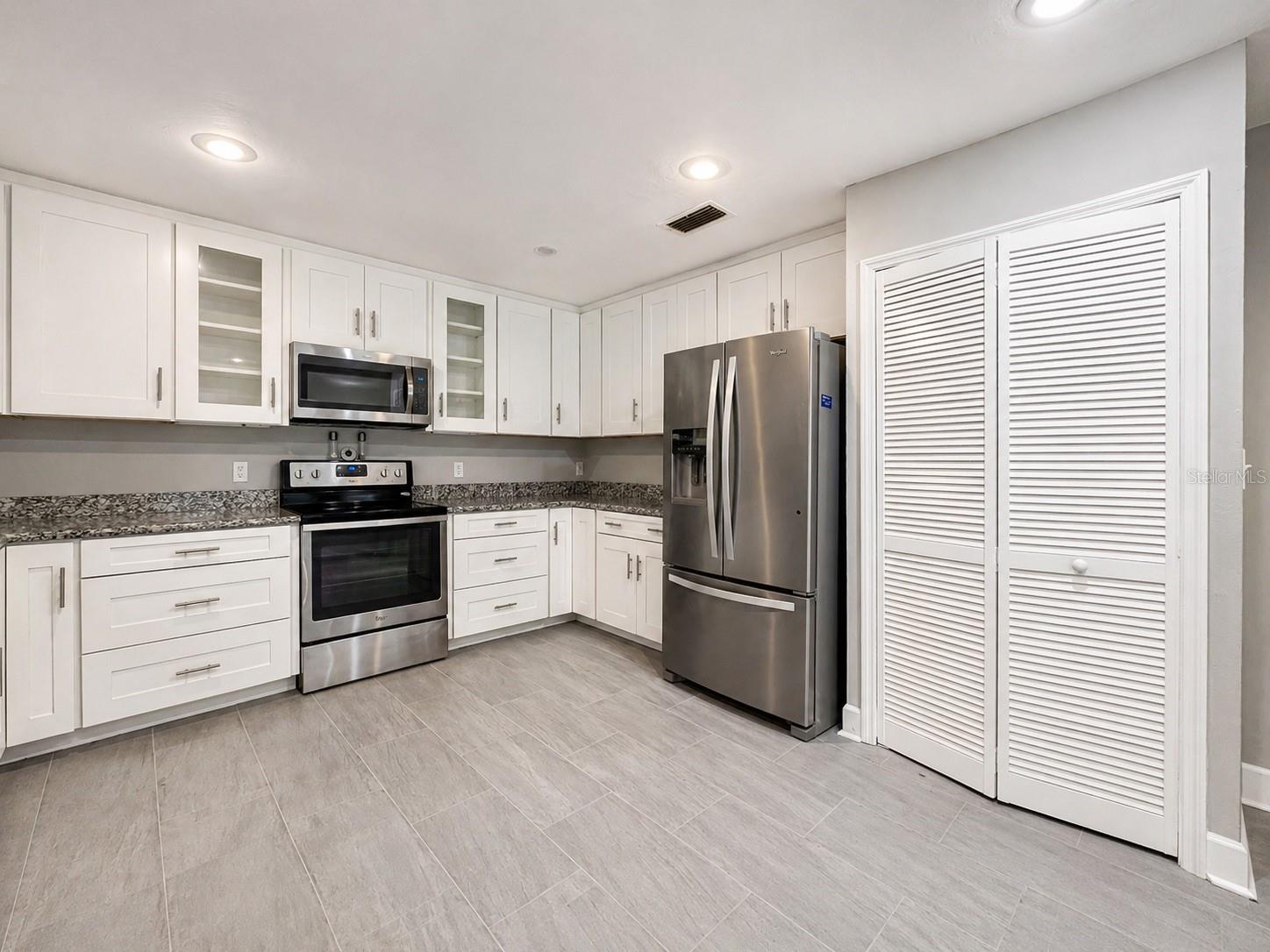 Image 11 of 34 For 9331 13th Place