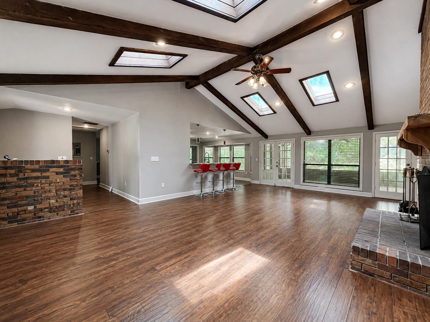 Image 7 of 34 For 9331 13th Place