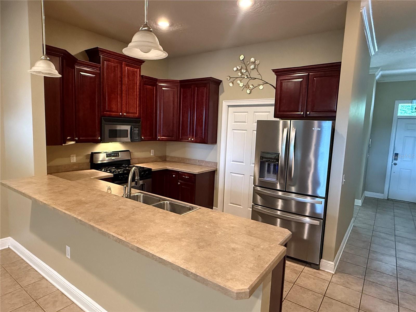 Image 3 of 11 For 16747 167th Place