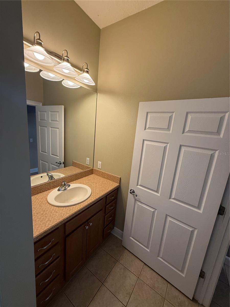 Image 7 of 11 For 16747 167th Place