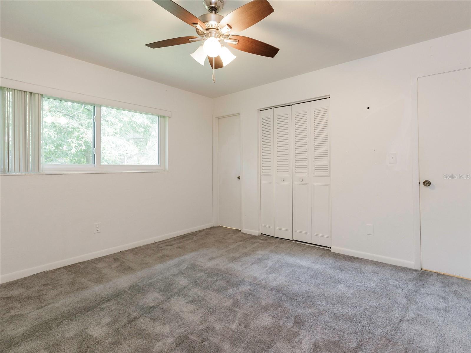 Image 11 of 14 For 2440 54th Avenue