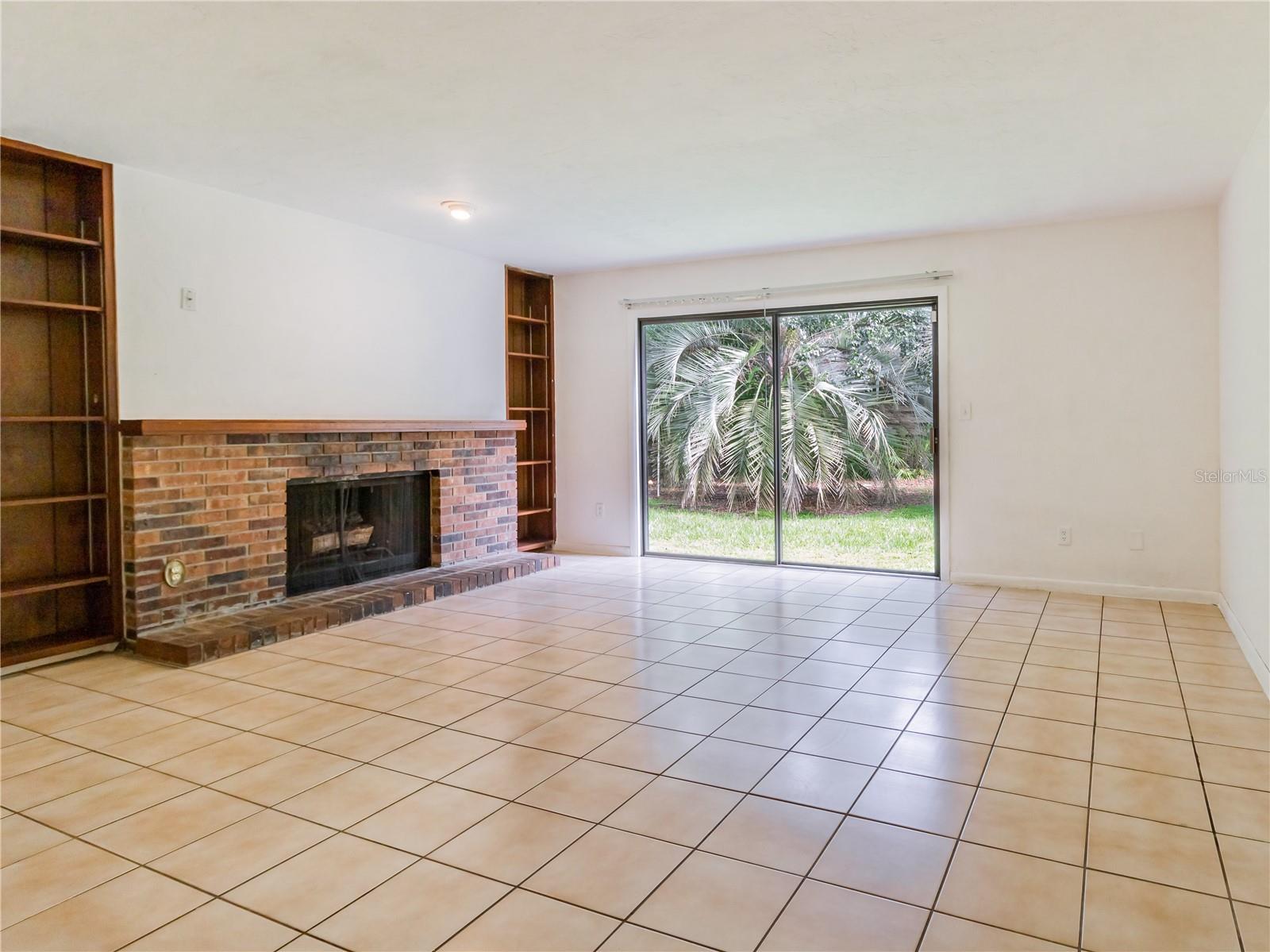 Image 4 of 14 For 2440 54th Avenue