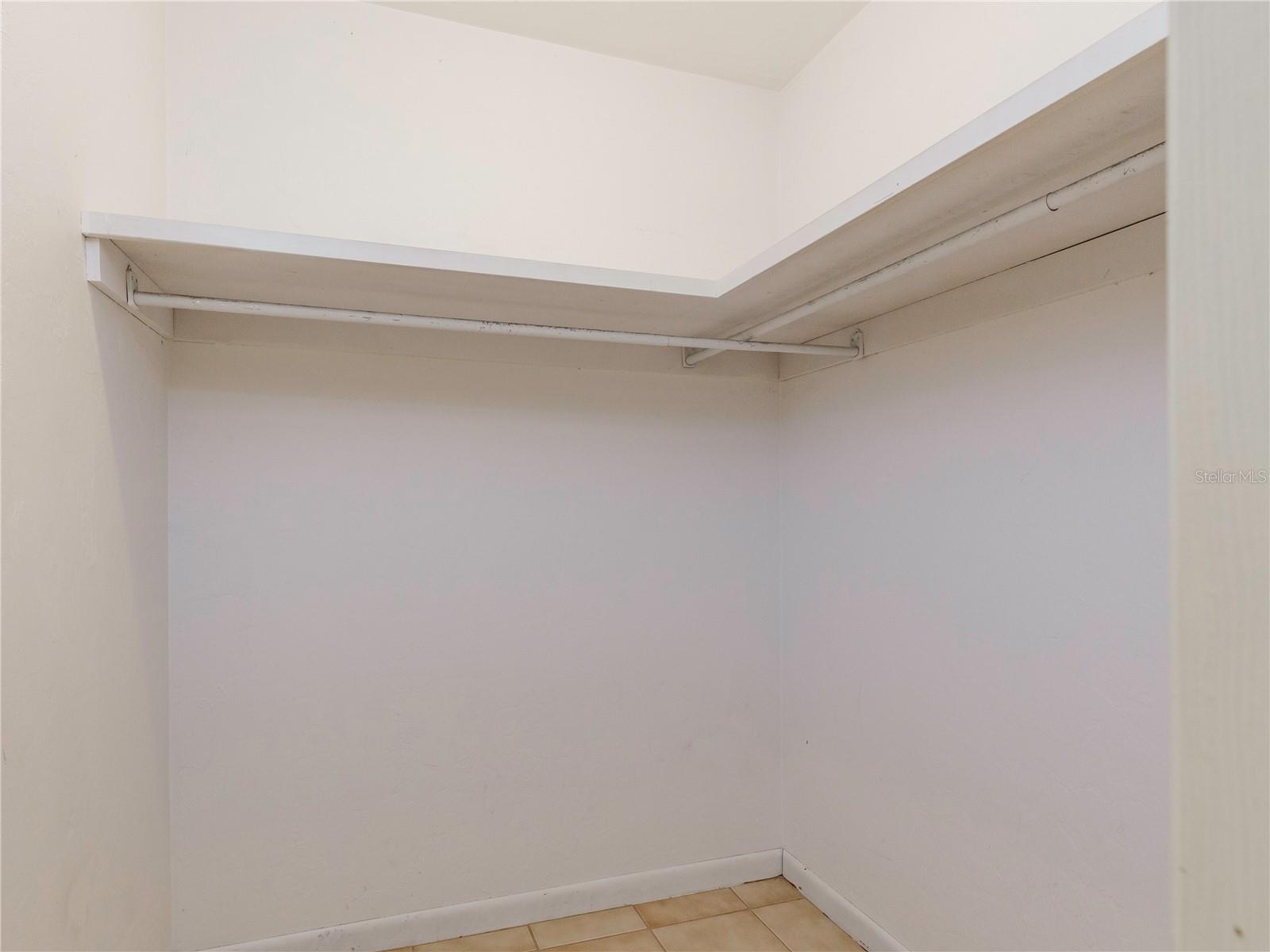 Image 8 of 14 For 2440 54th Avenue