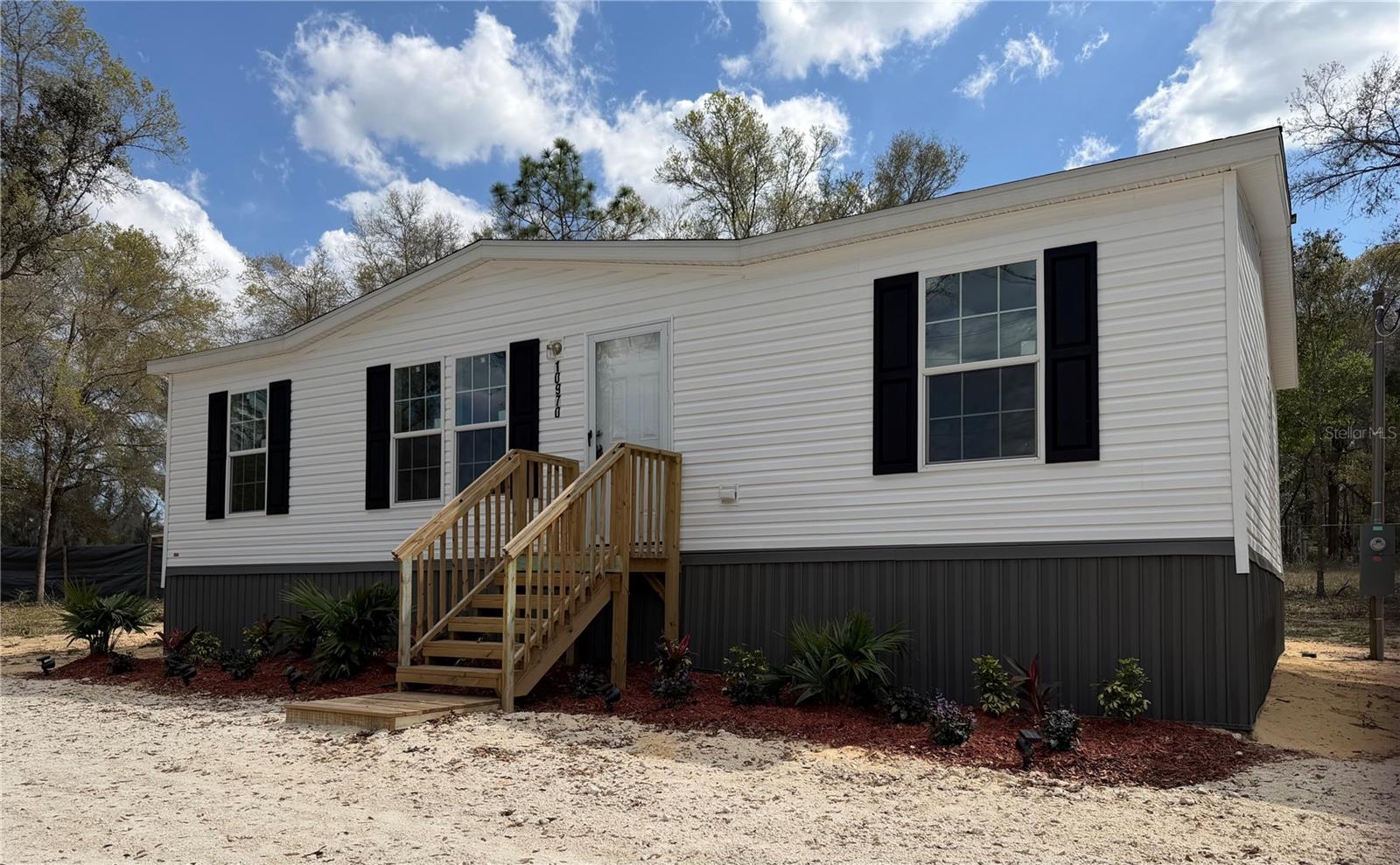 Details for 10970 109th Street, ARCHER, FL 32618