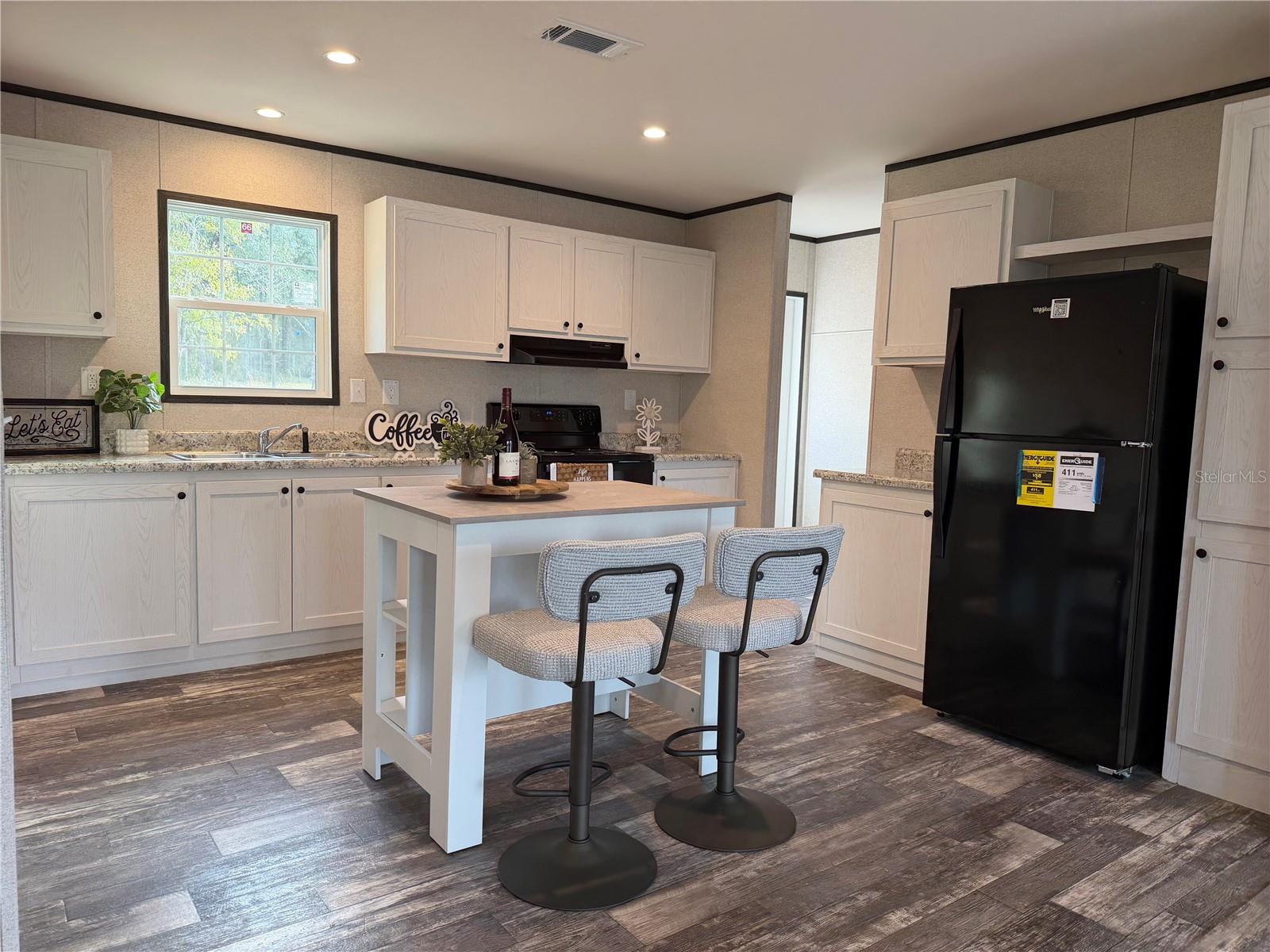 Image 6 of 16 For 10970 109th Street
