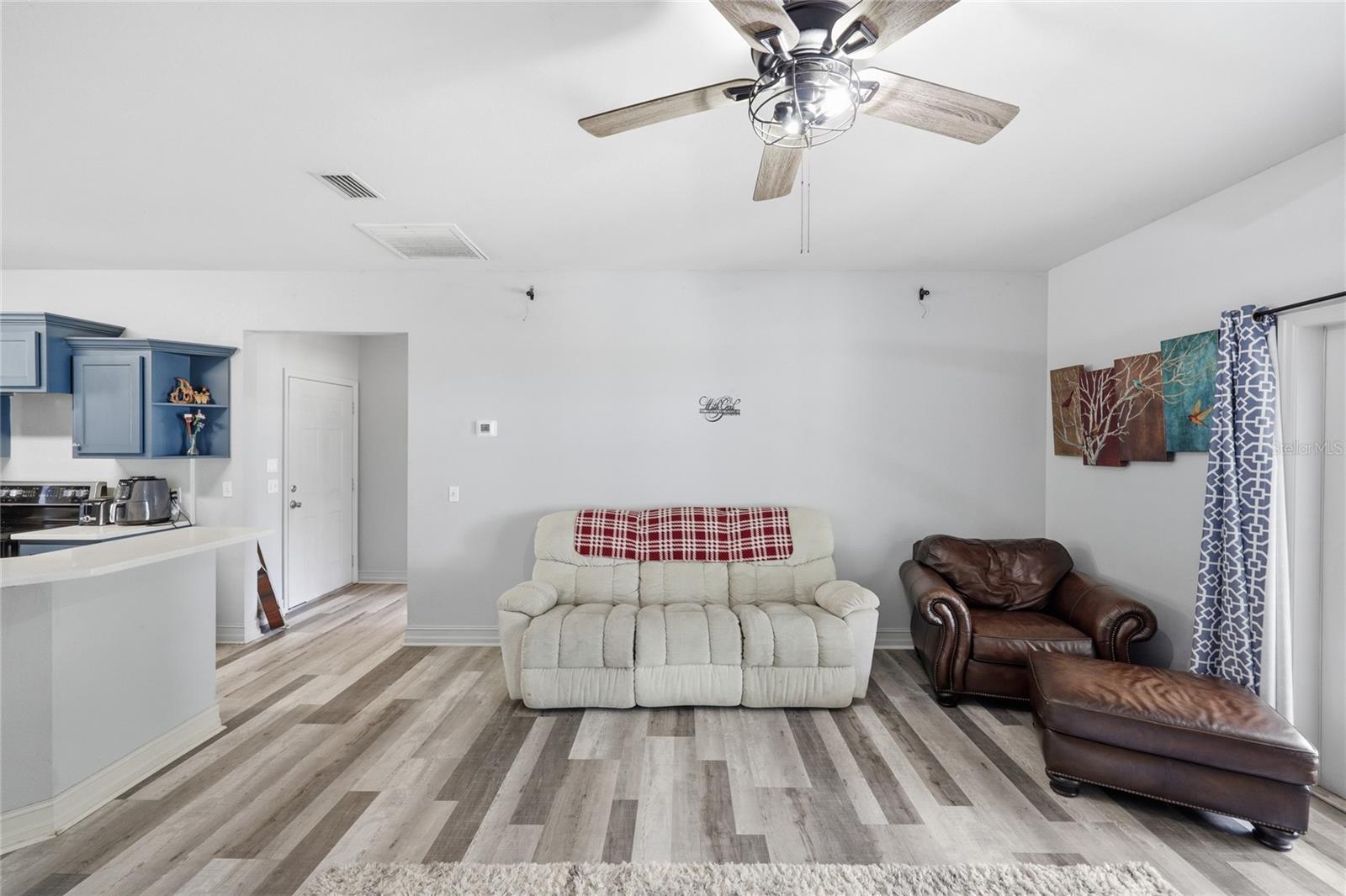 Image 19 of 75 For 2750 174th Street