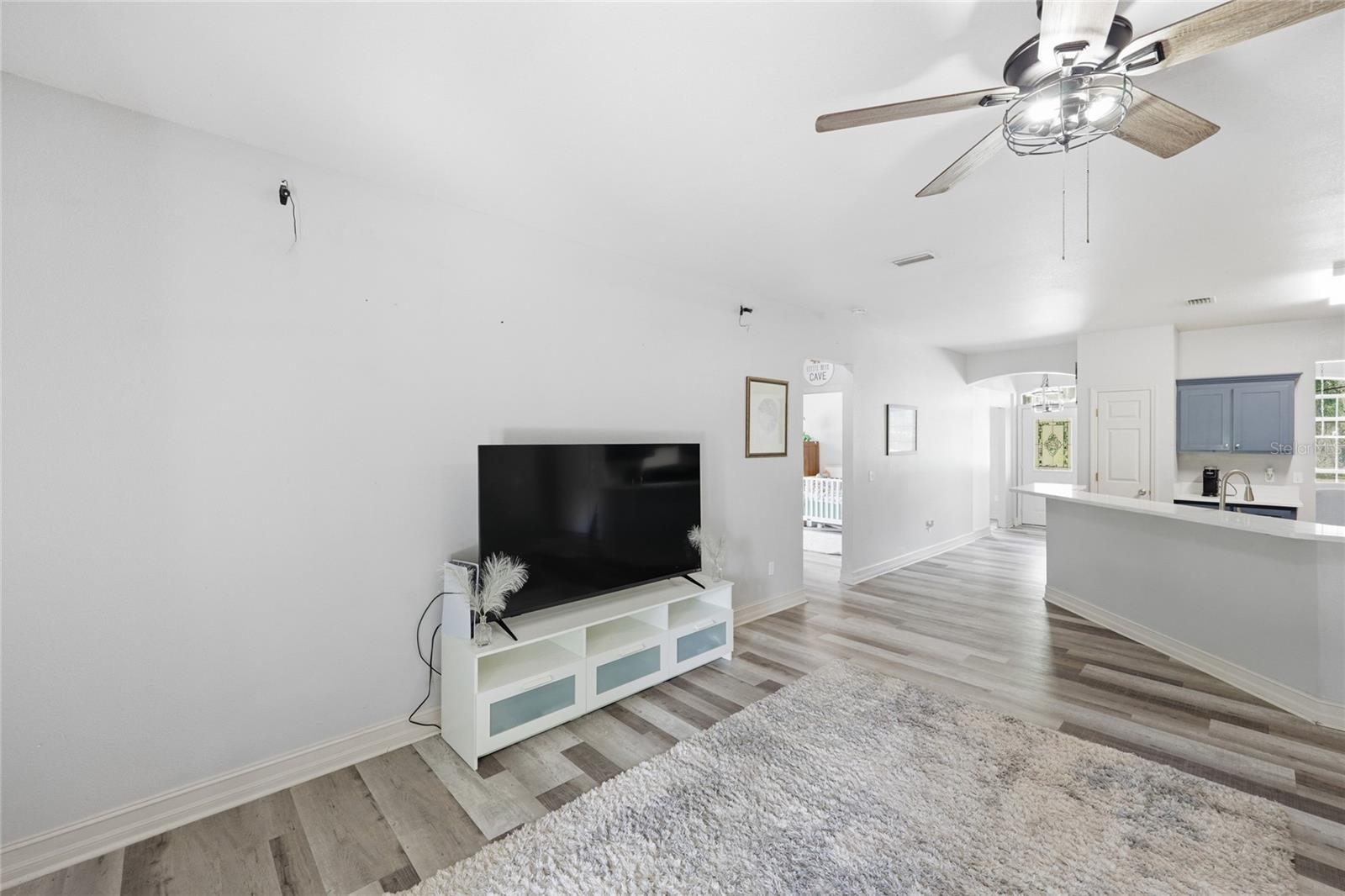 Image 22 of 75 For 2750 174th Street