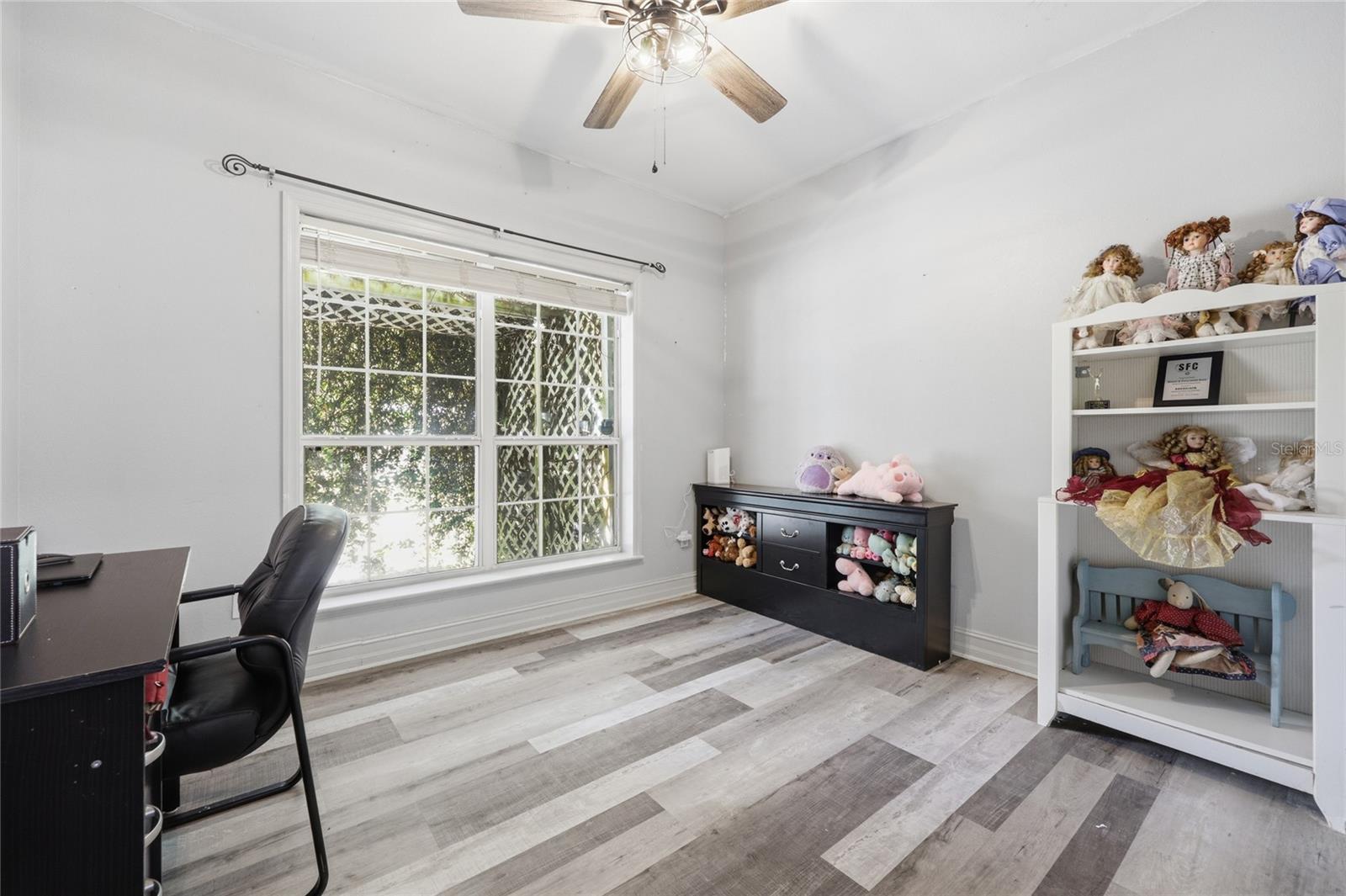 Image 33 of 75 For 2750 174th Street