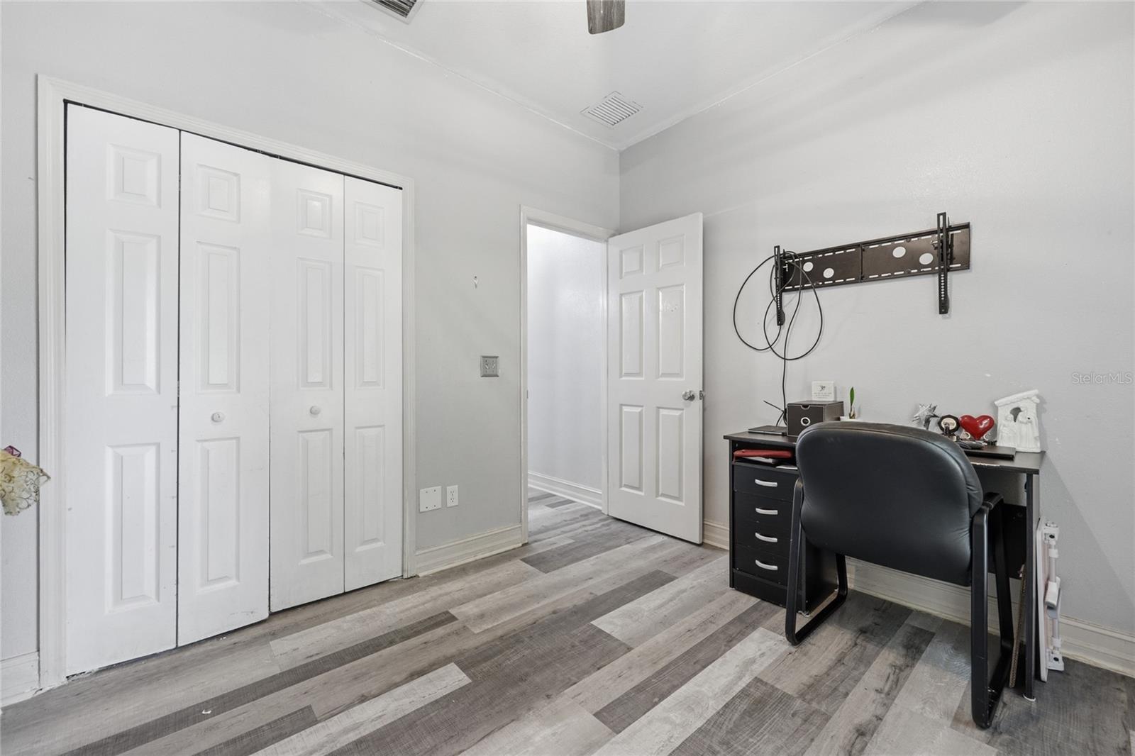 Image 35 of 75 For 2750 174th Street