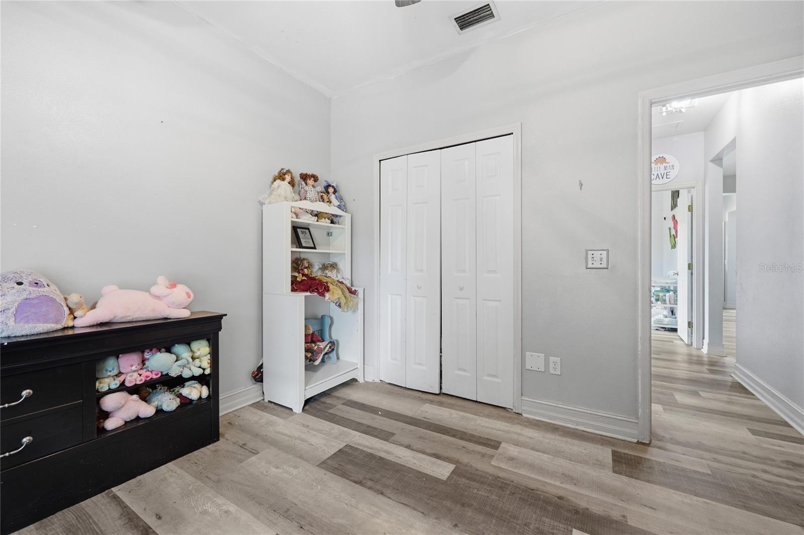 Image 36 of 75 For 2750 174th Street