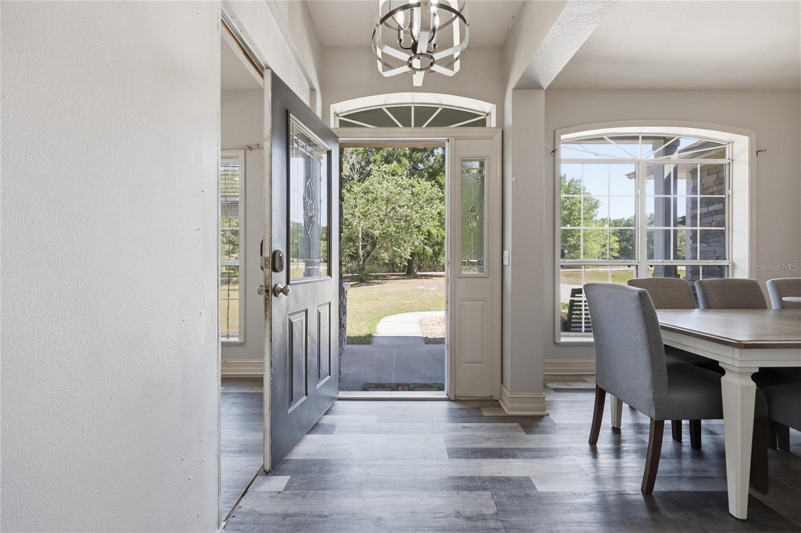 Image 4 of 75 For 2750 174th Street