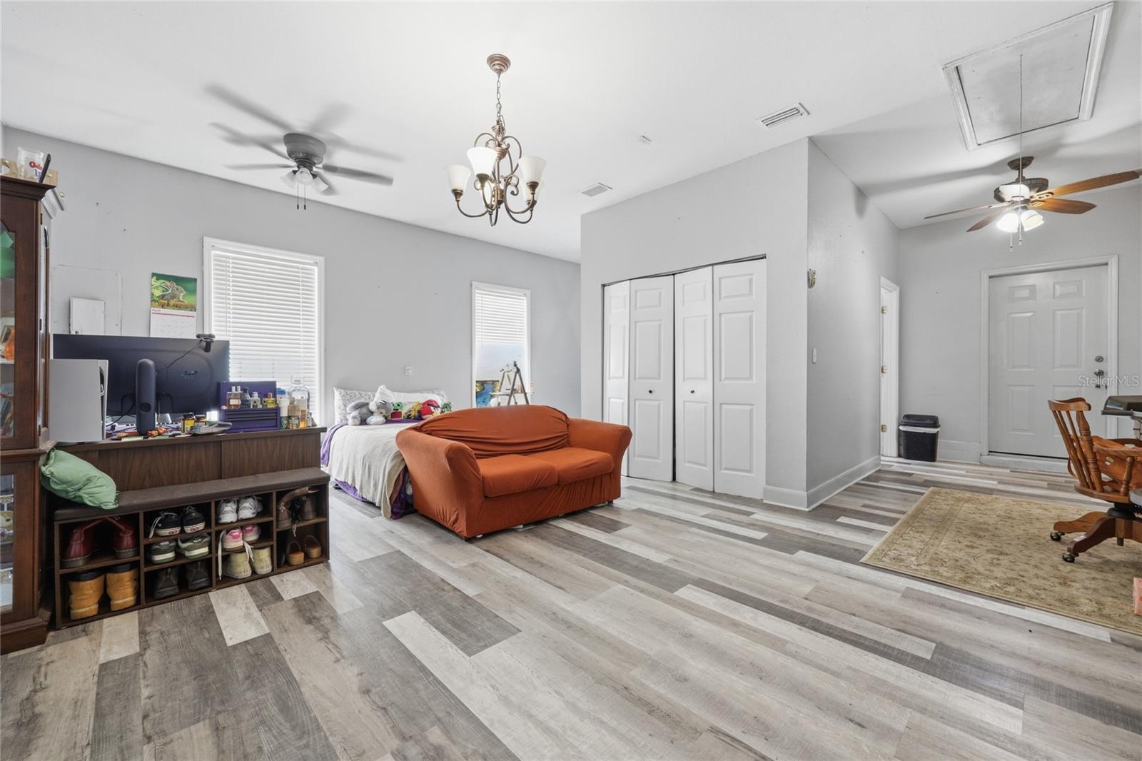 Image 47 of 75 For 2750 174th Street