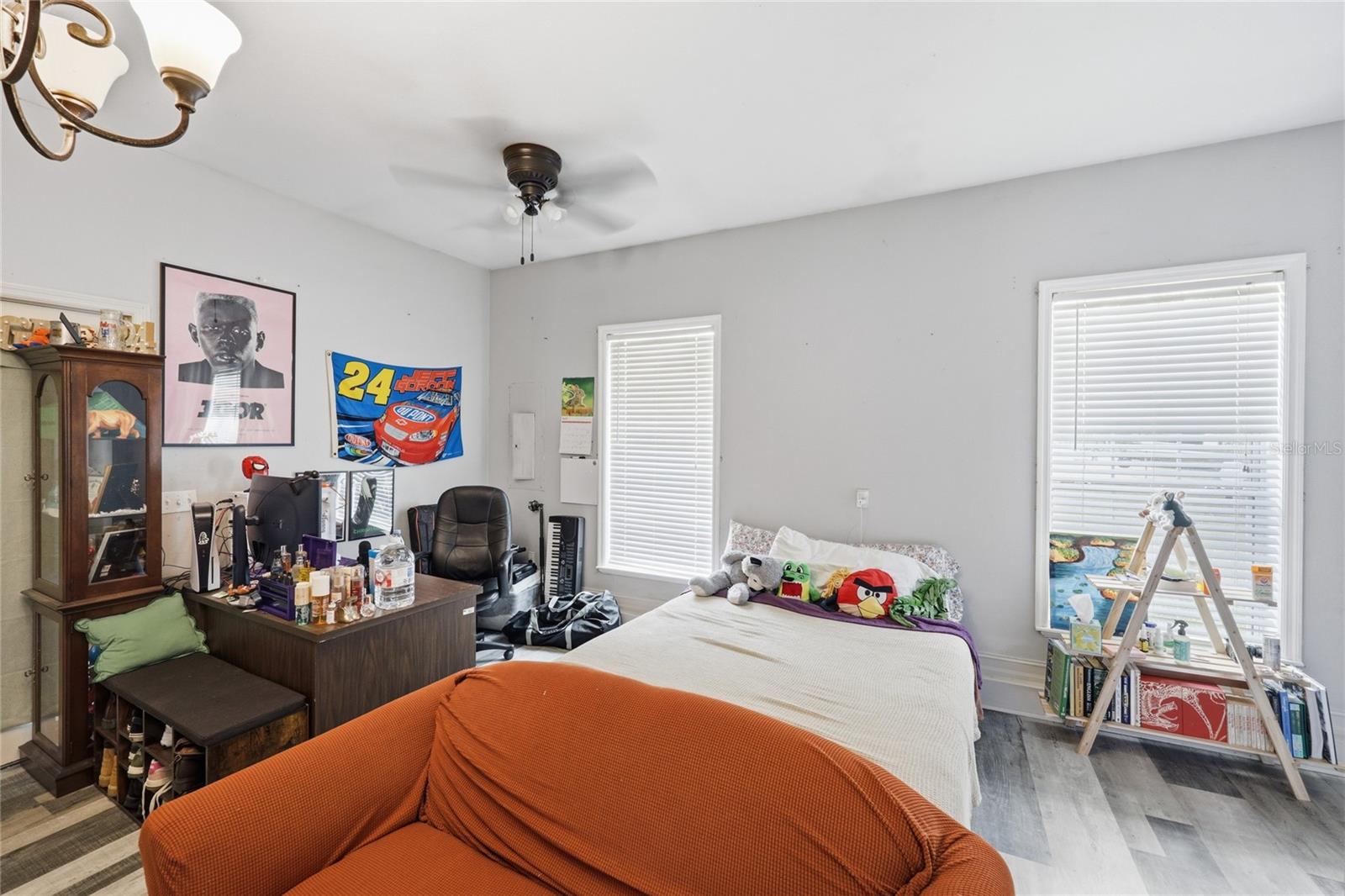 Image 52 of 75 For 2750 174th Street