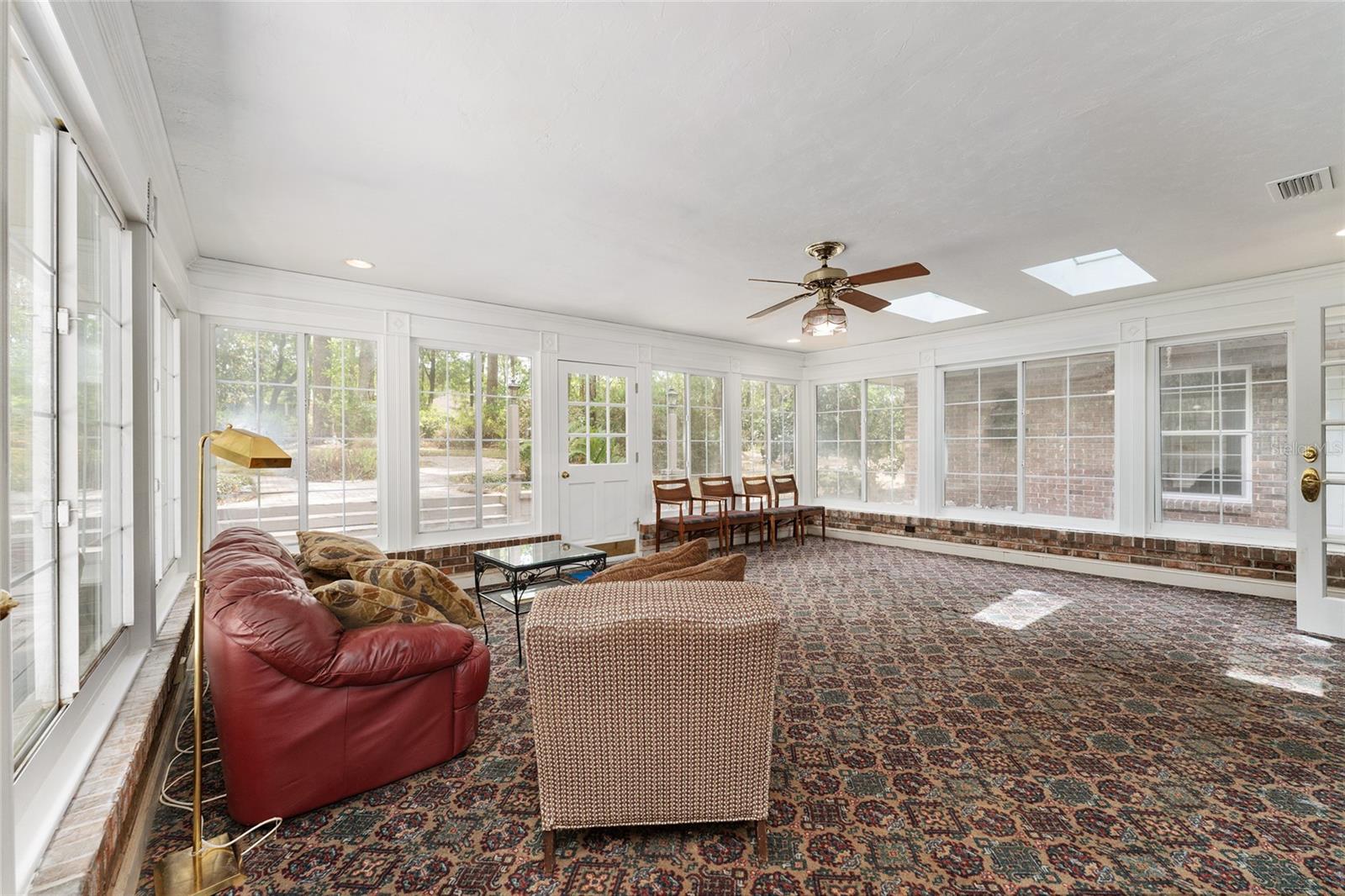 Image 15 of 40 For 1123 107th Terrace