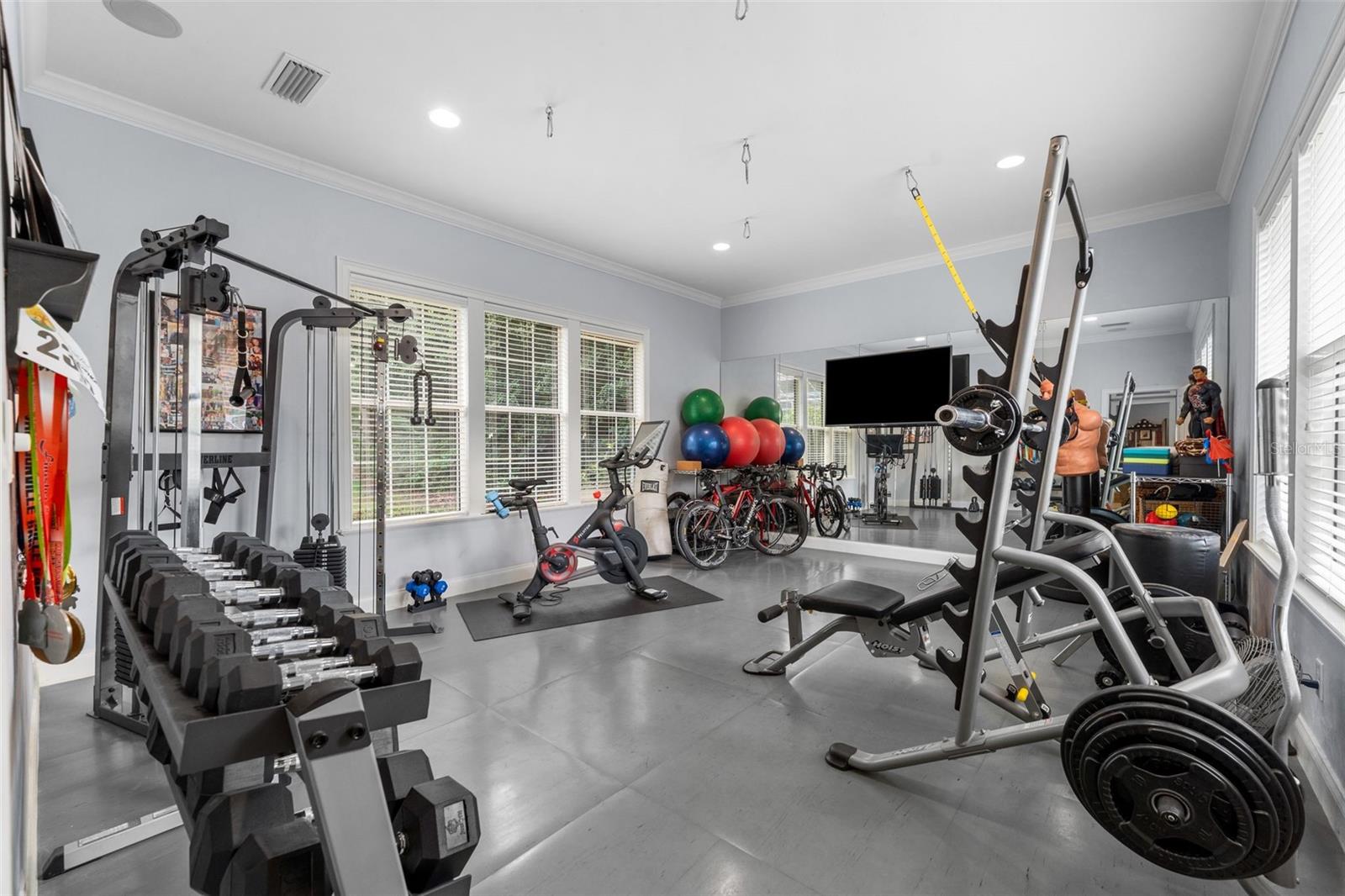Listing photo id 20 for 3517 92nd Street